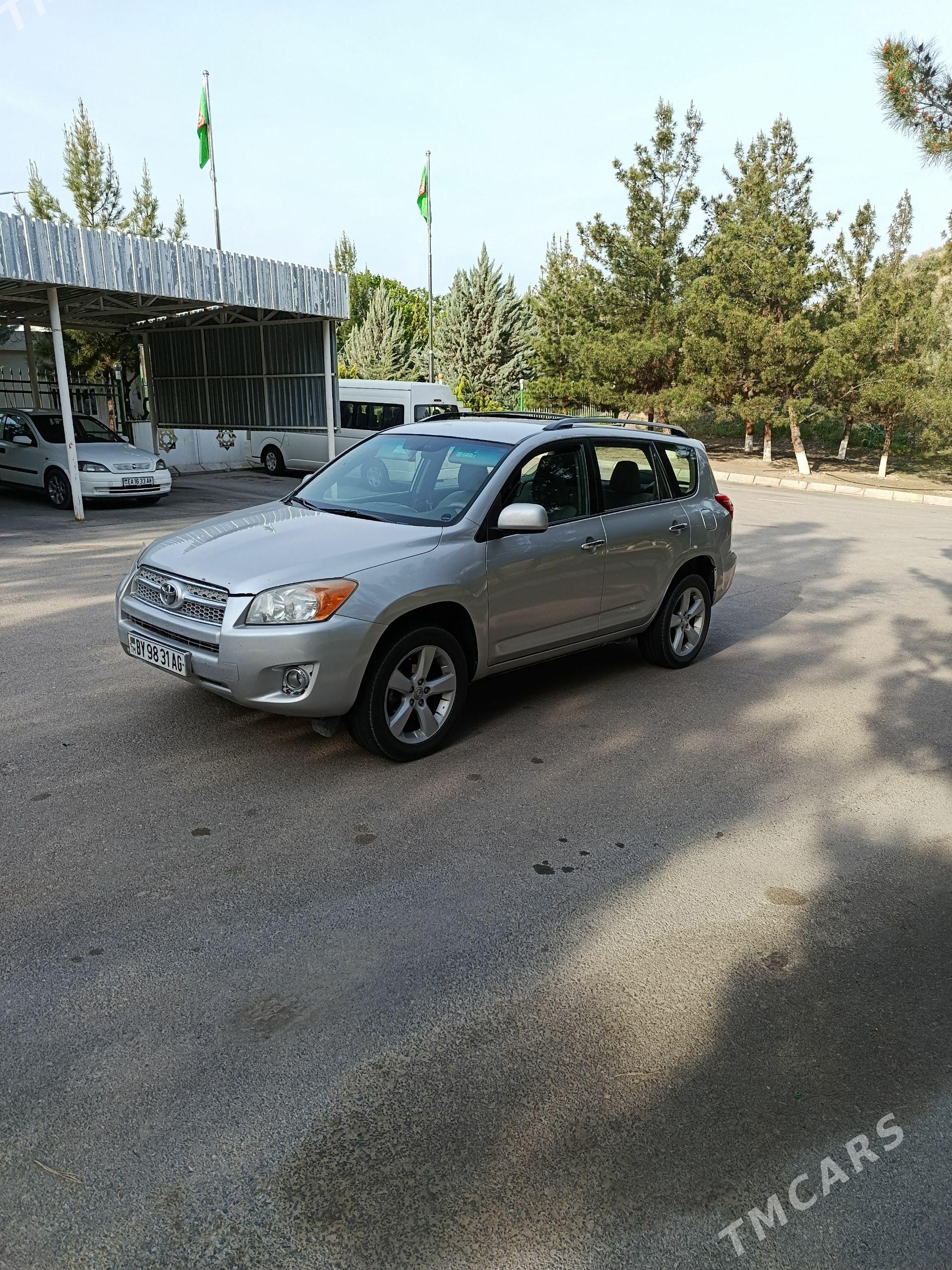Toyota RAV4 2012 - 225 000 TMT - Büzmeýin - img 1