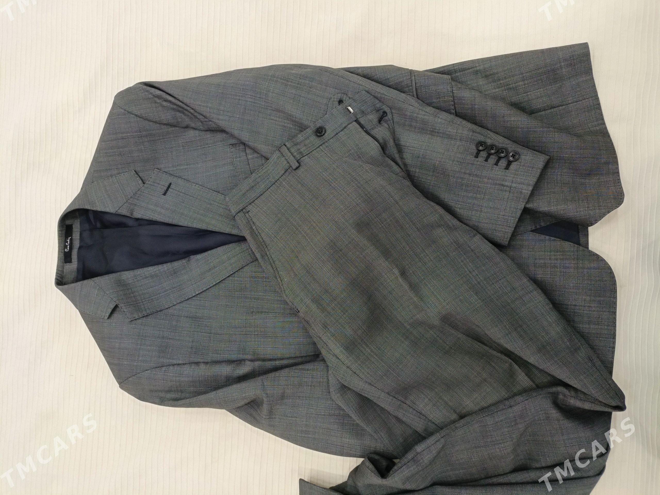 100% original PIERE CARDIN - Гаудан "В" - img 1