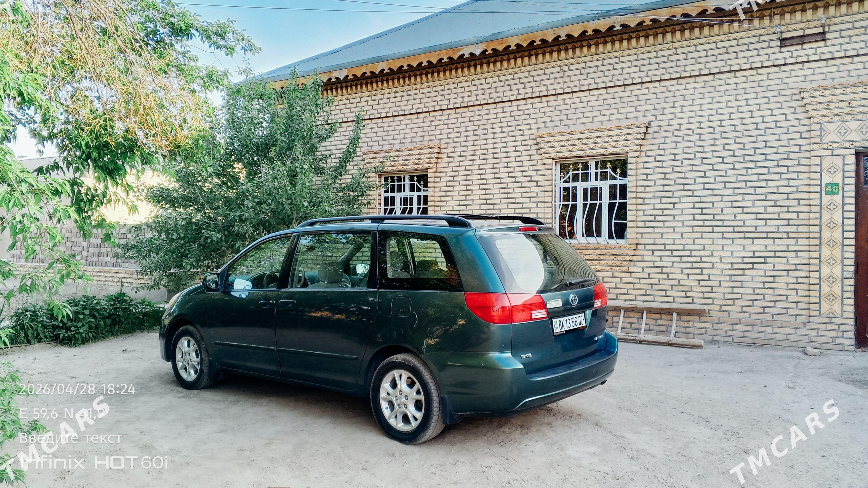 Toyota Sienna 2005 - 230 000 TMT - Gurbansoltan Eje - img 1