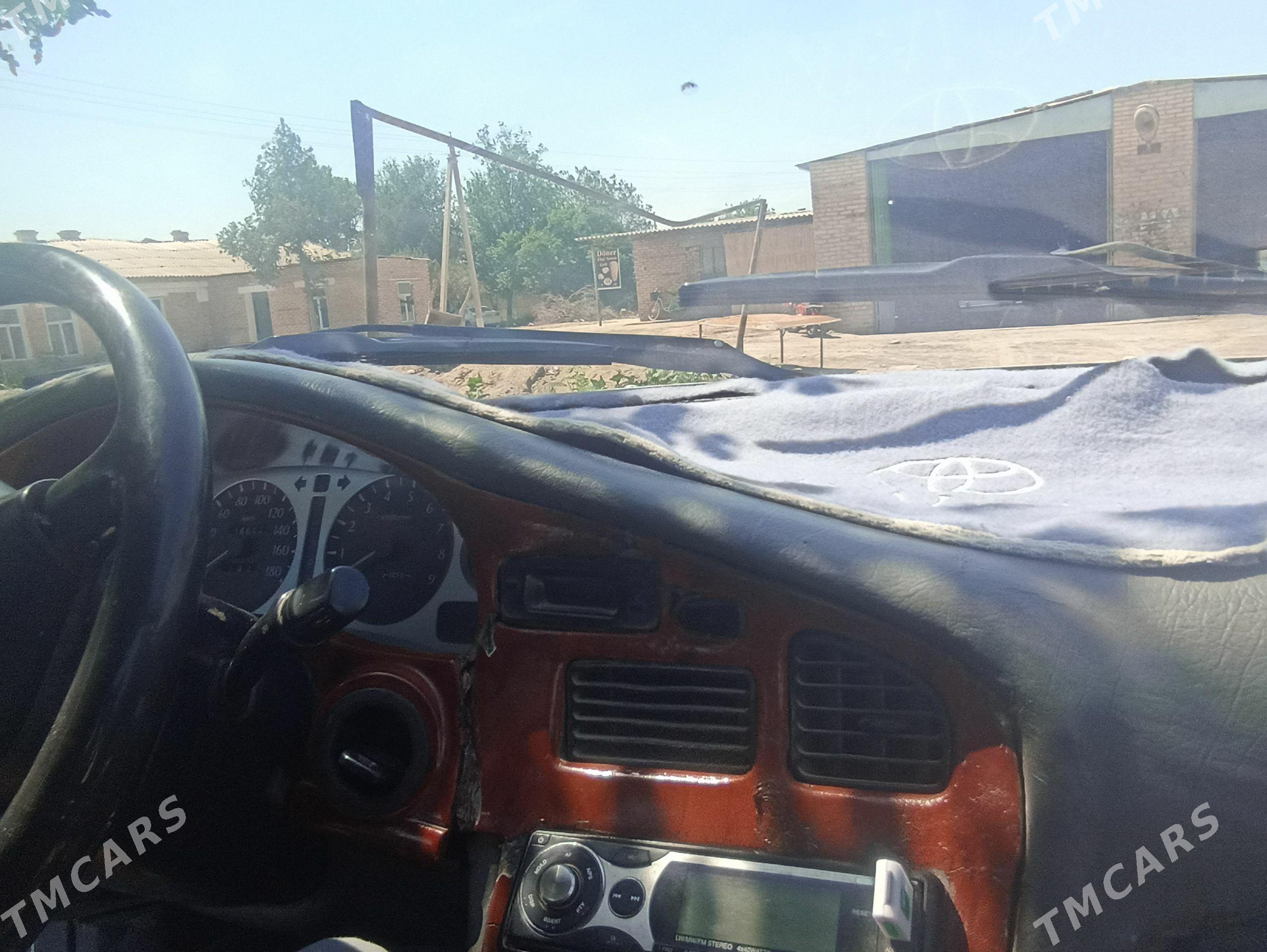 Toyota Camry 1994 - 44 000 TMT - Халач - img 1