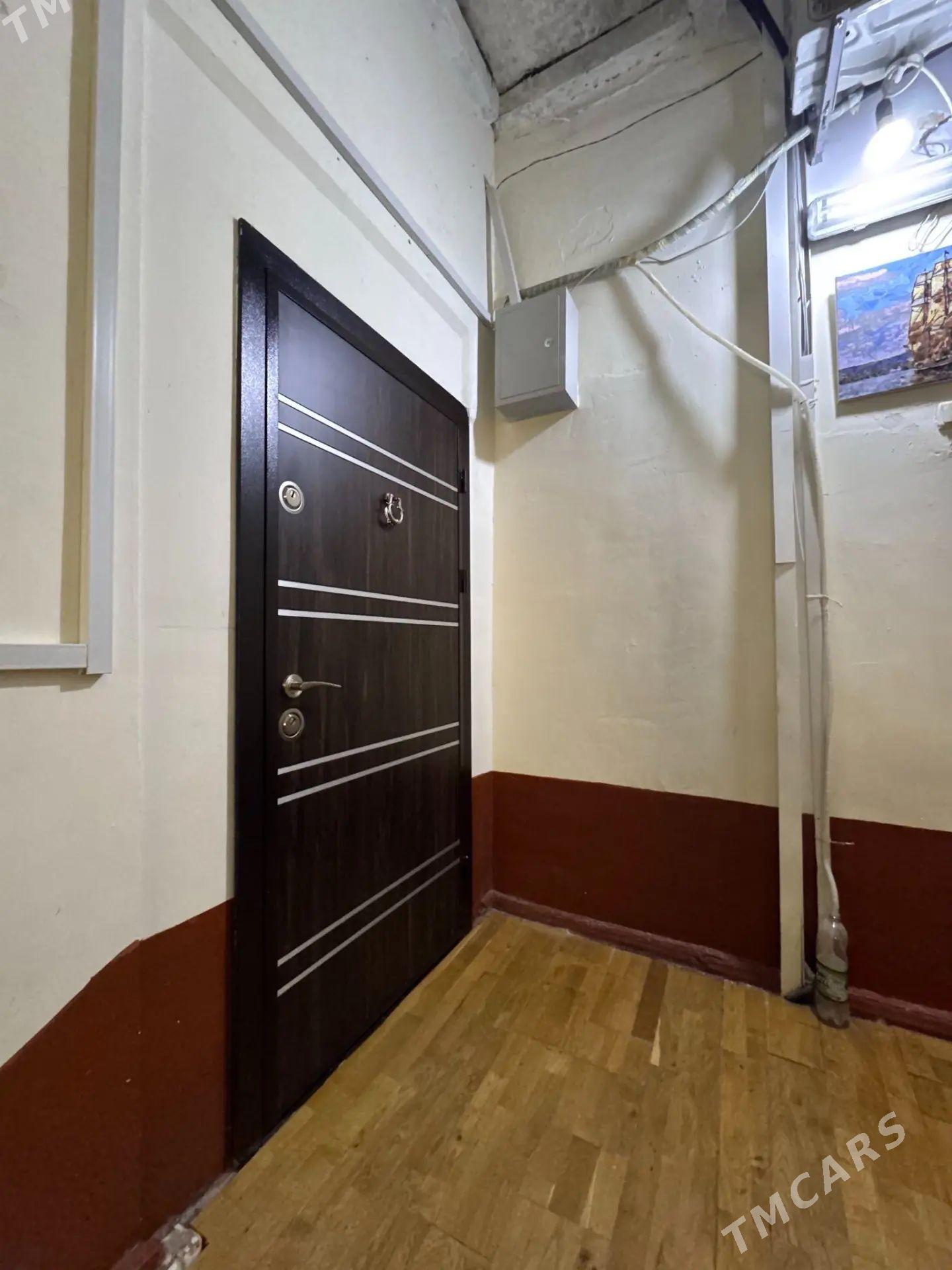 Высокопотолочка, 90м², хозяин - Ашхабад - img 1