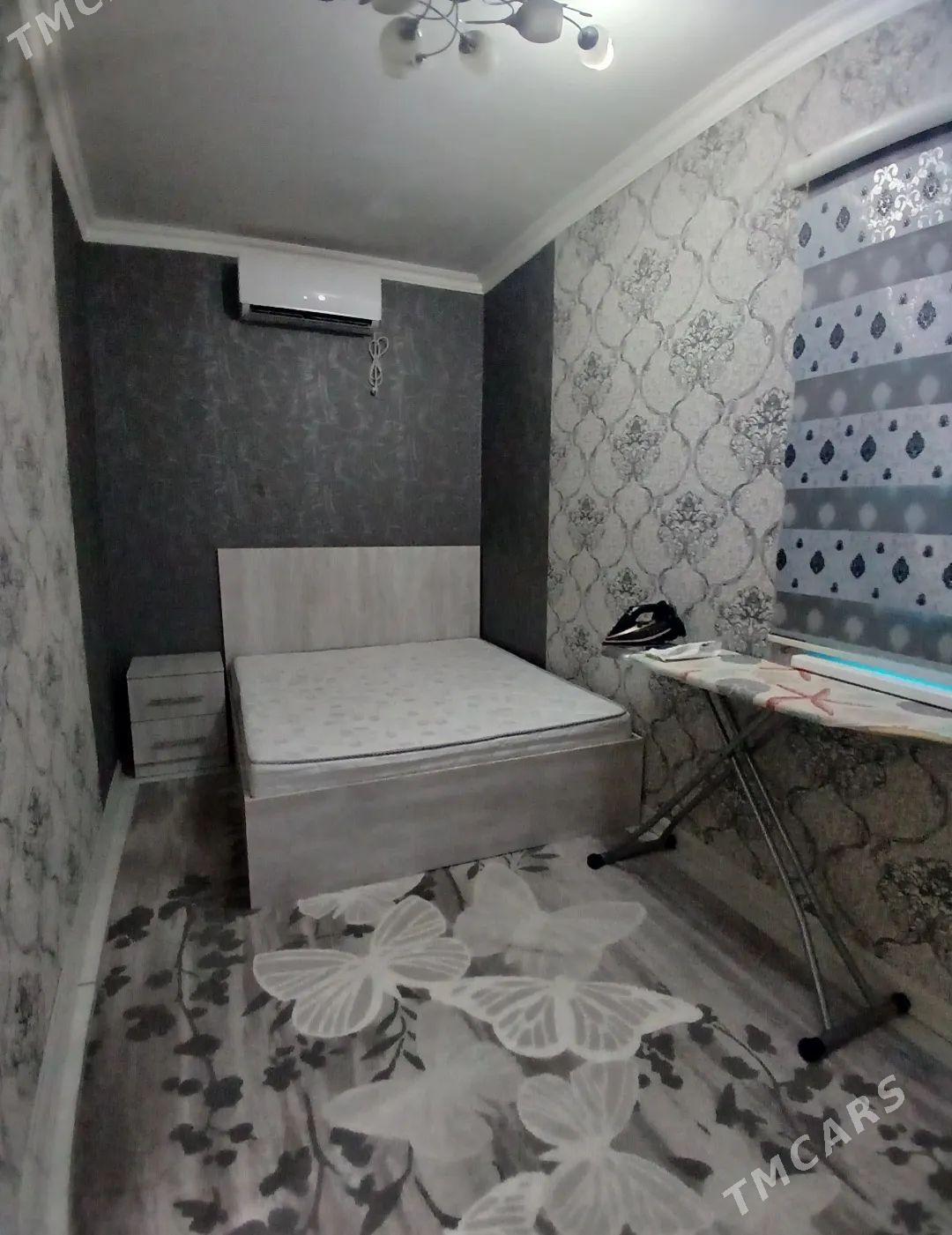 Parahat 1 MSM-ñ arkasynda - Parahat 1 - img 1