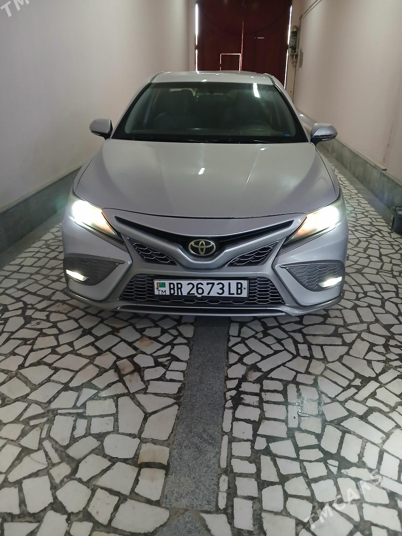 Toyota Camry 2019 - 265 000 TMT - Saýat - img 1