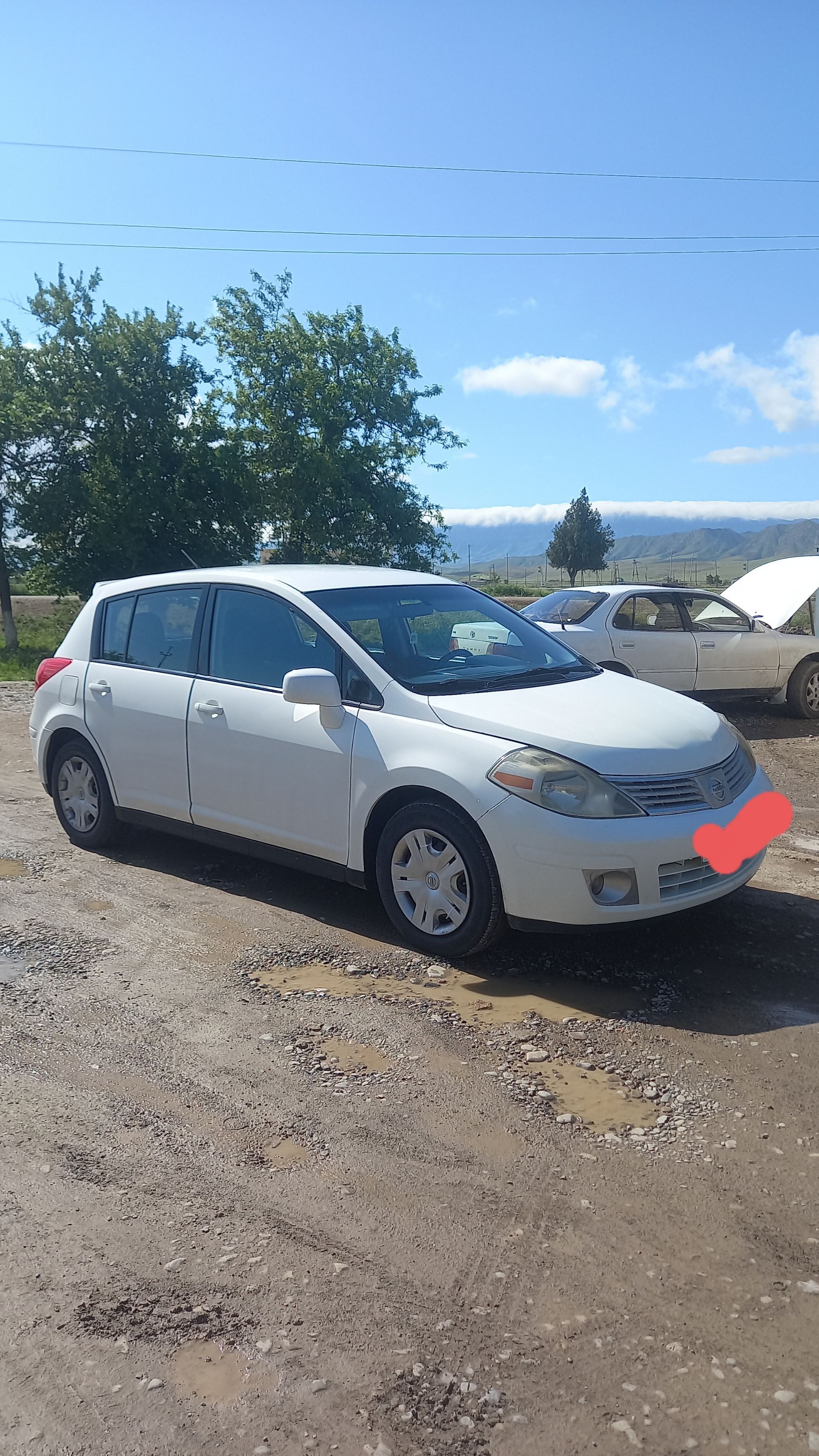 Nissan Versa 2012 - 130 000 TMT - Яшлык - img 1