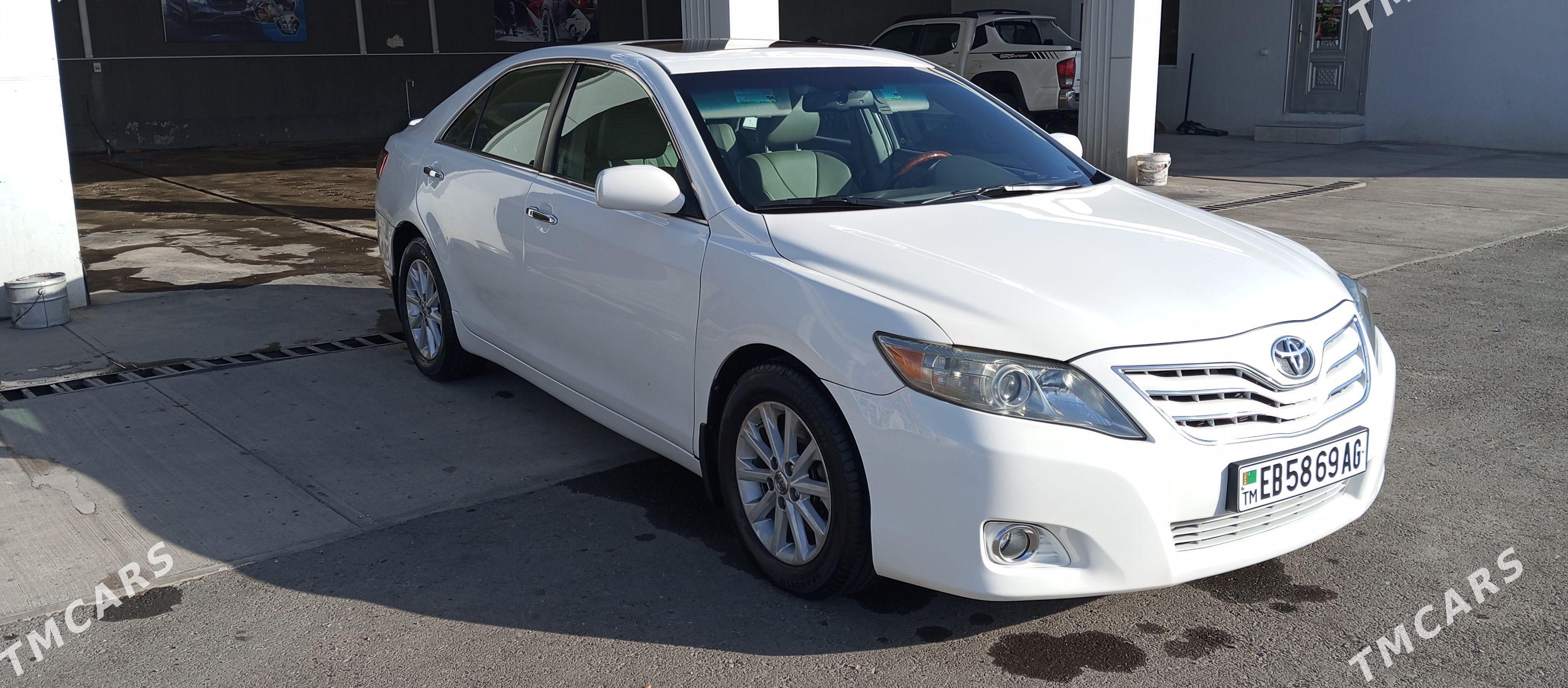 Toyota Camry 2010 - 260 000 TMT - Аркадаг - img 1