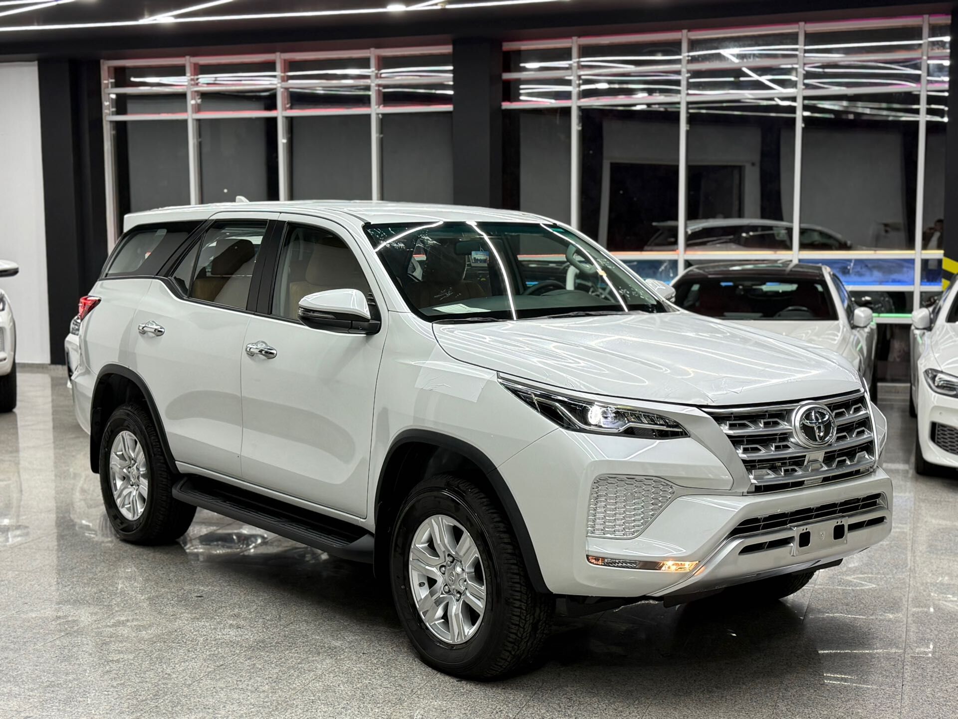 Toyota Fortuner 2026 - 780 000 TMT - Aşgabat - img 1