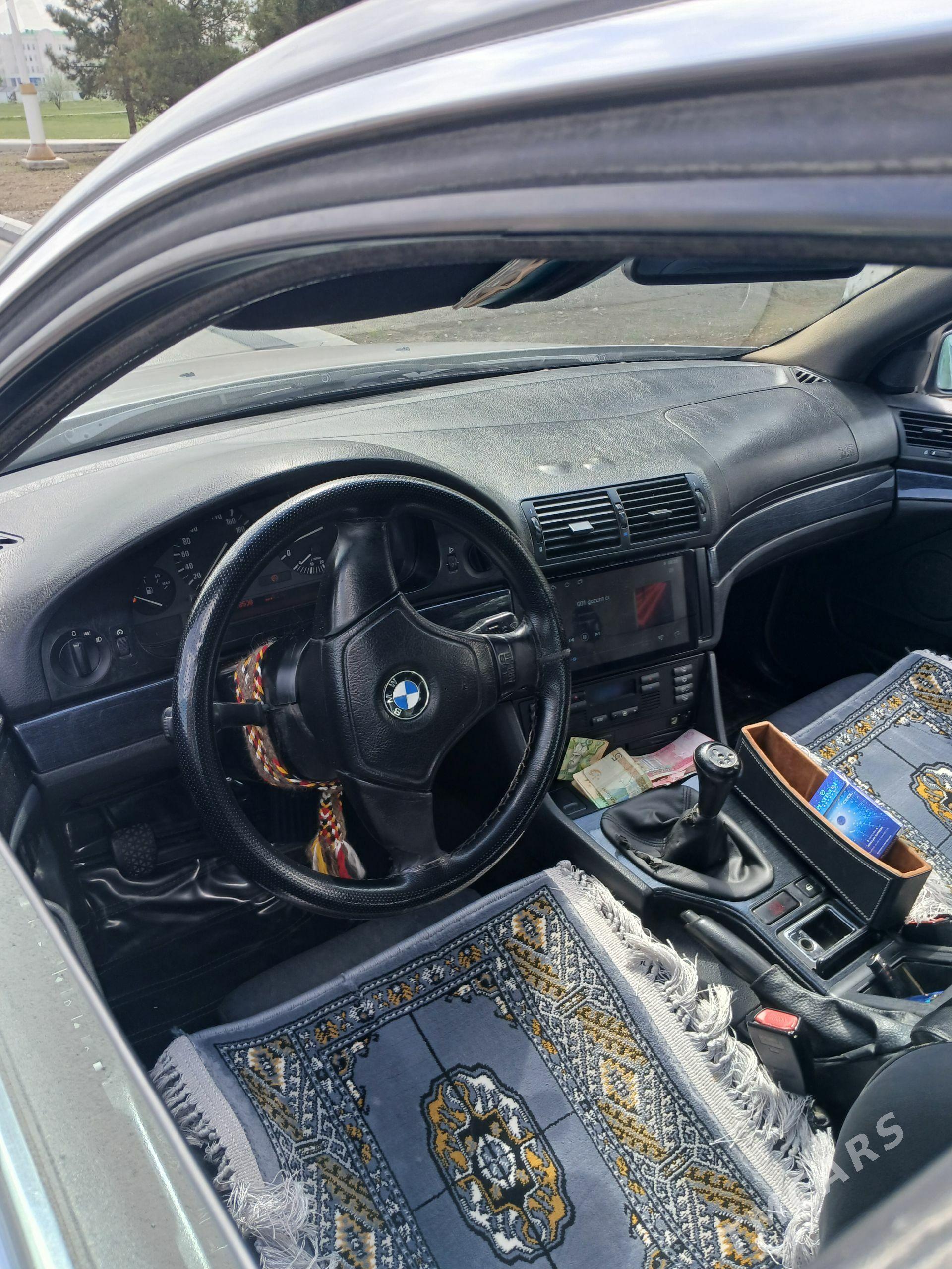 BMW 528 1998 - 110 000 TMT - Кака - img 1