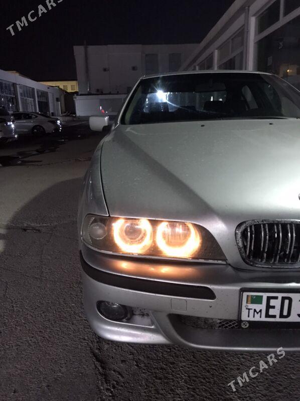 BMW E39 1996 - 140 000 TMT - Ак-Бугдайский этрап - img 1