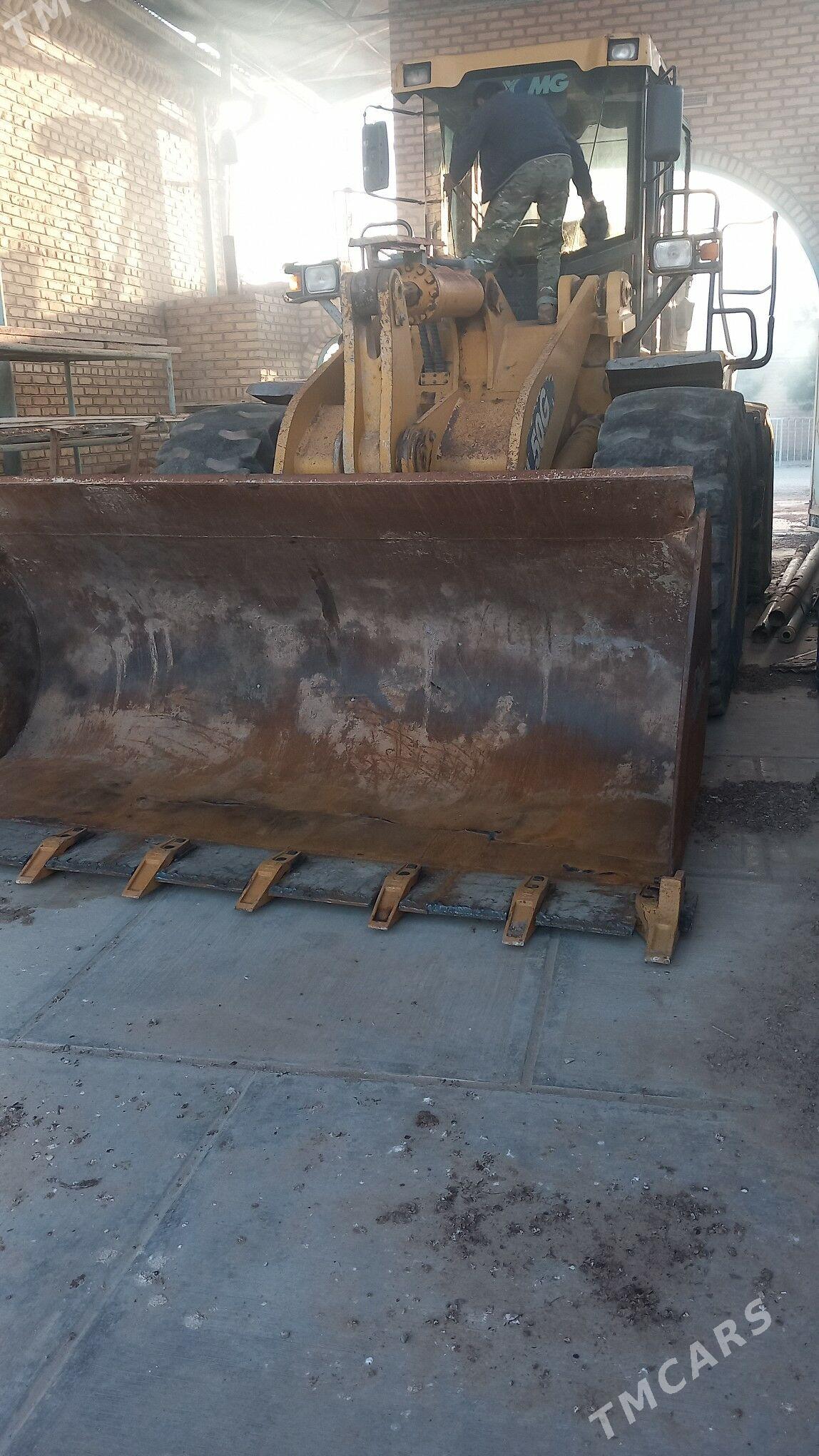 XCMG ZL50 2012 - 480 000 TMT - Sarahs - img 1