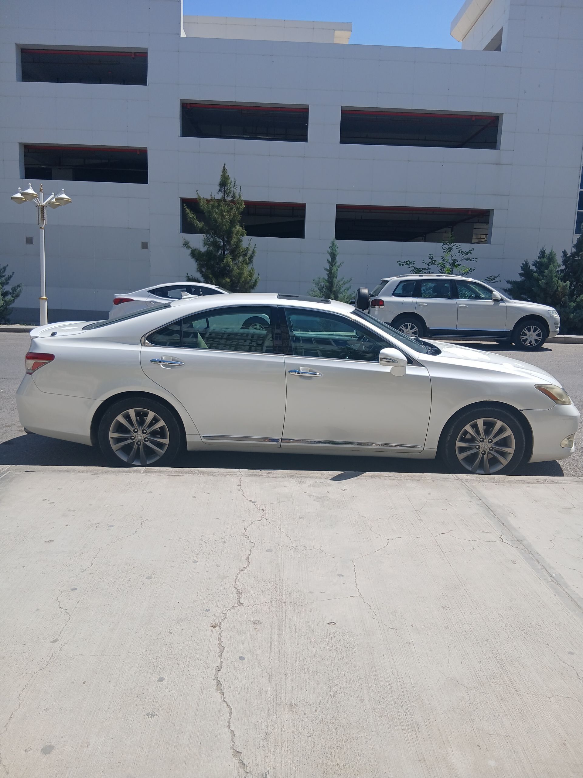 Lexus ES 350 2010 - 225 000 TMT - Parahat 1 - img 1