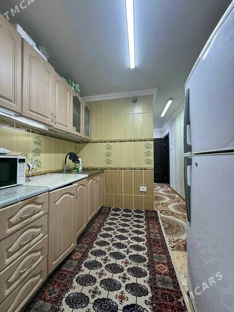 ПРОДАЖА КВАРТИРЫ 11 МИК - Aşgabat - img 1