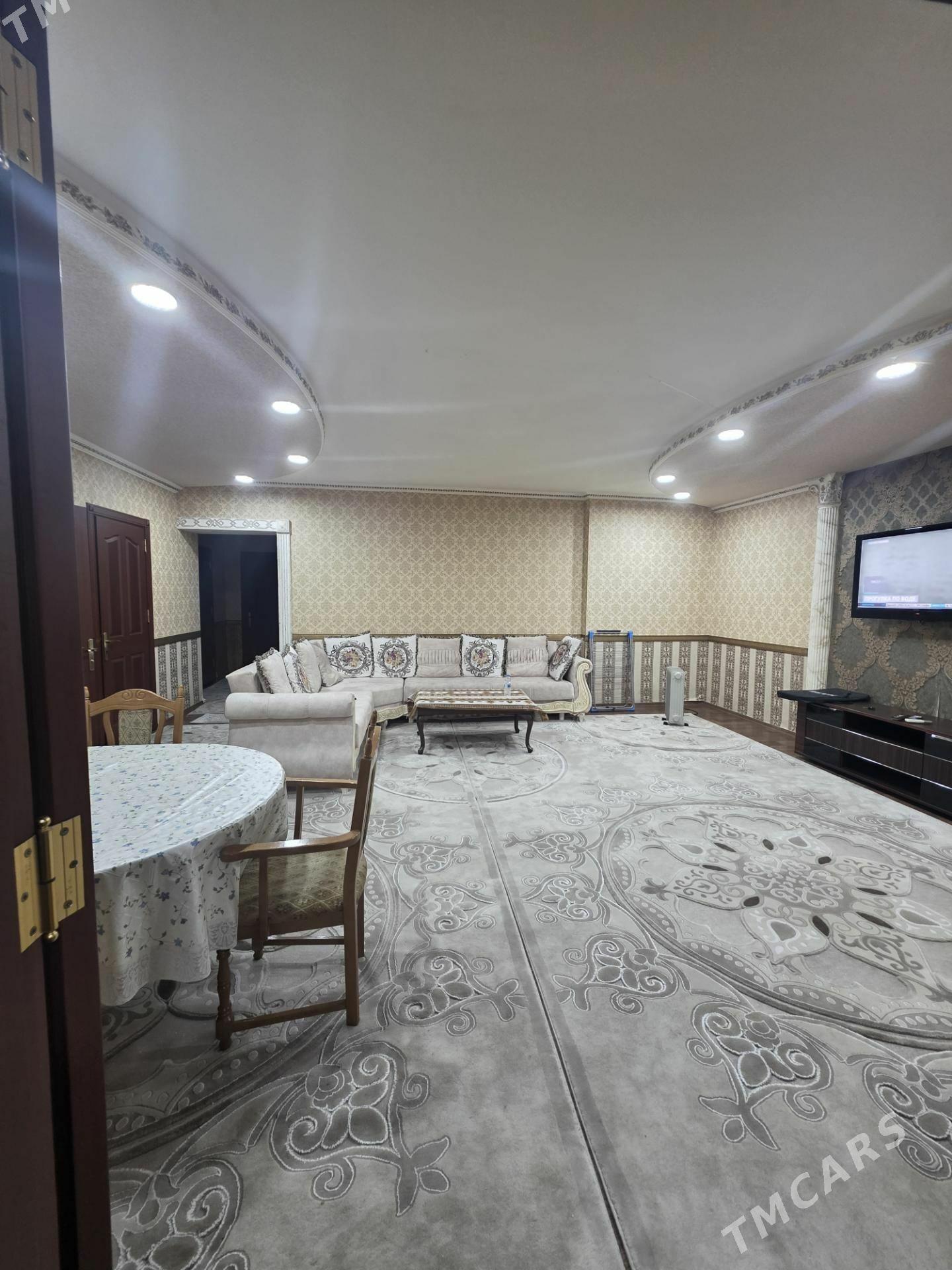 30 mkrn - Aşgabat - img 1