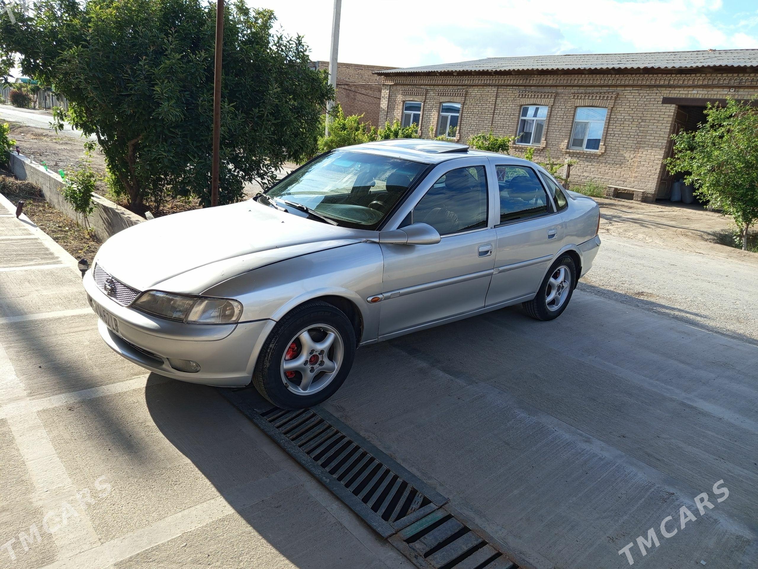 Opel Vectra 1998 - 60 000 TMT - Чарджоу - img 1