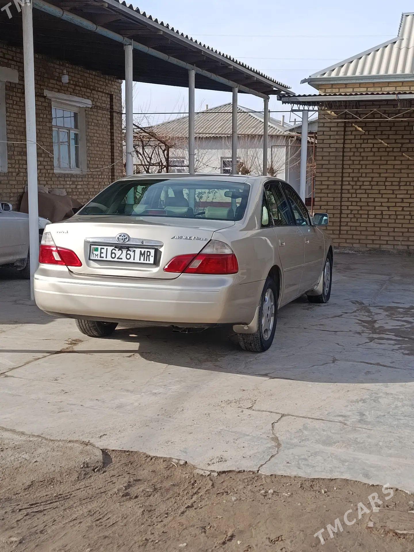 Toyota Avalon 2003 - 240 000 TMT - Байрамали - img 1