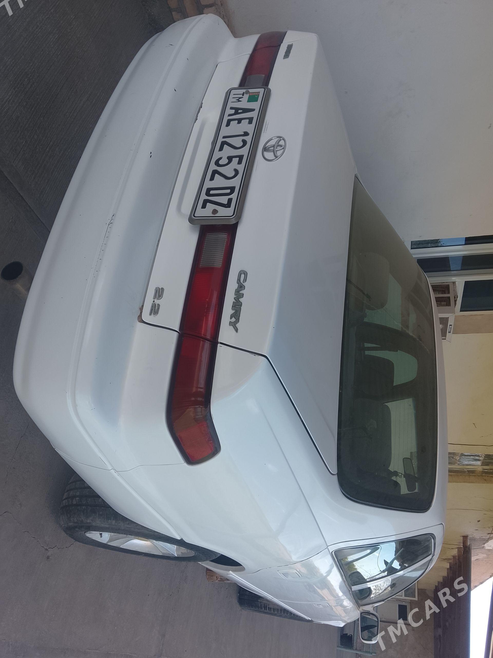 Toyota Camry 1999 - 160 000 TMT - Boldumsaz - img 1