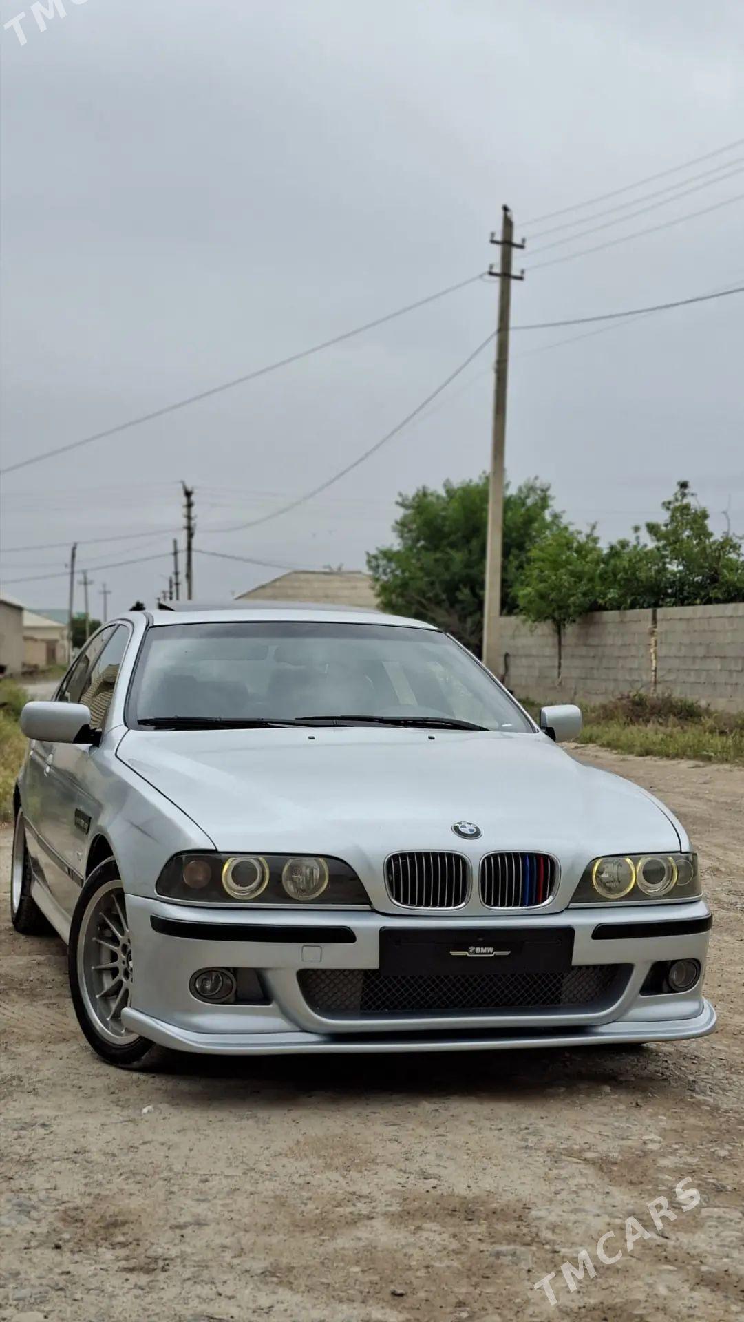 BMW 528 1998 - 130 000 TMT - Кака - img 1