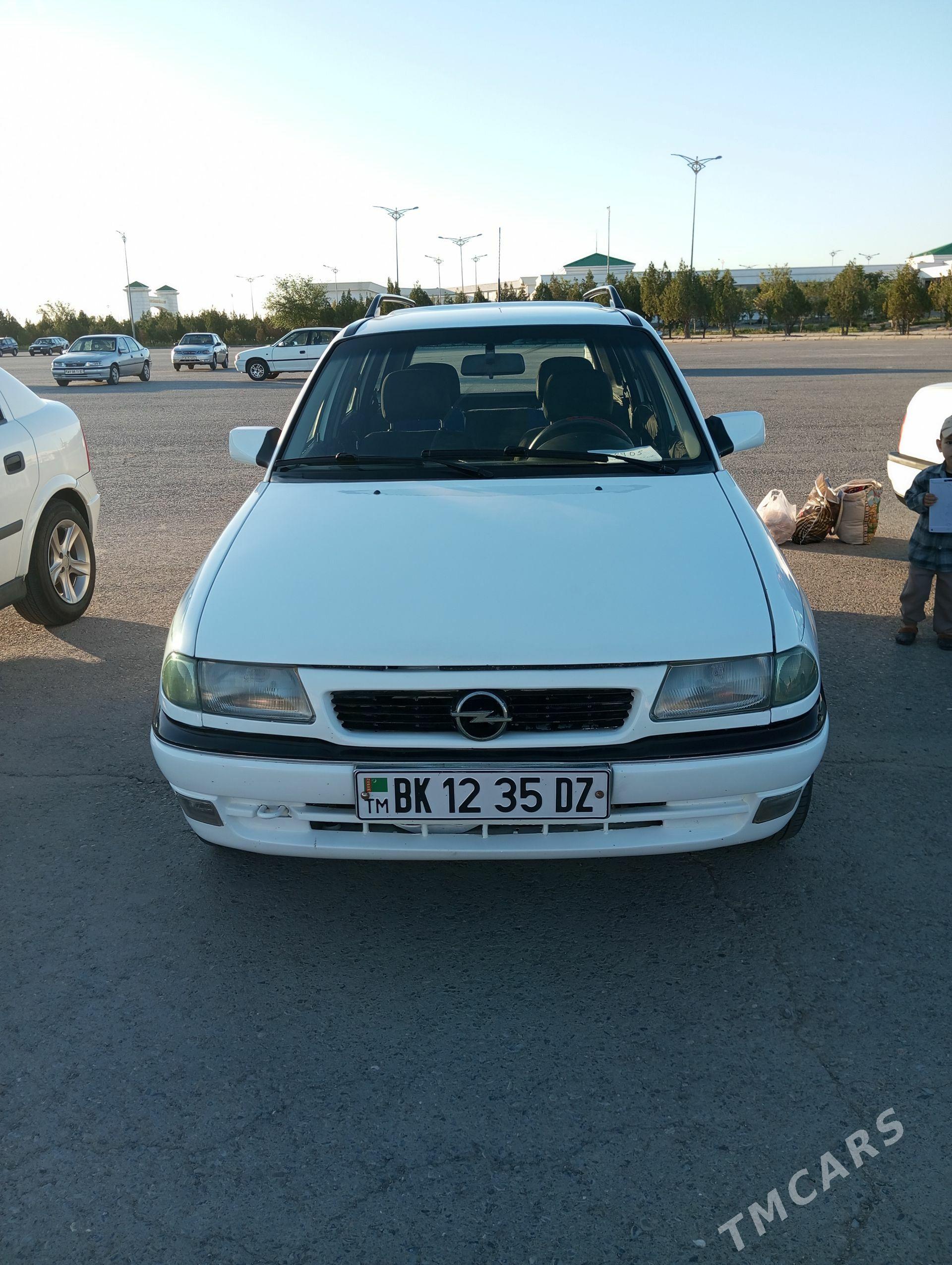 Opel Astra 1996 - 50 000 TMT - Дашогуз - img 1