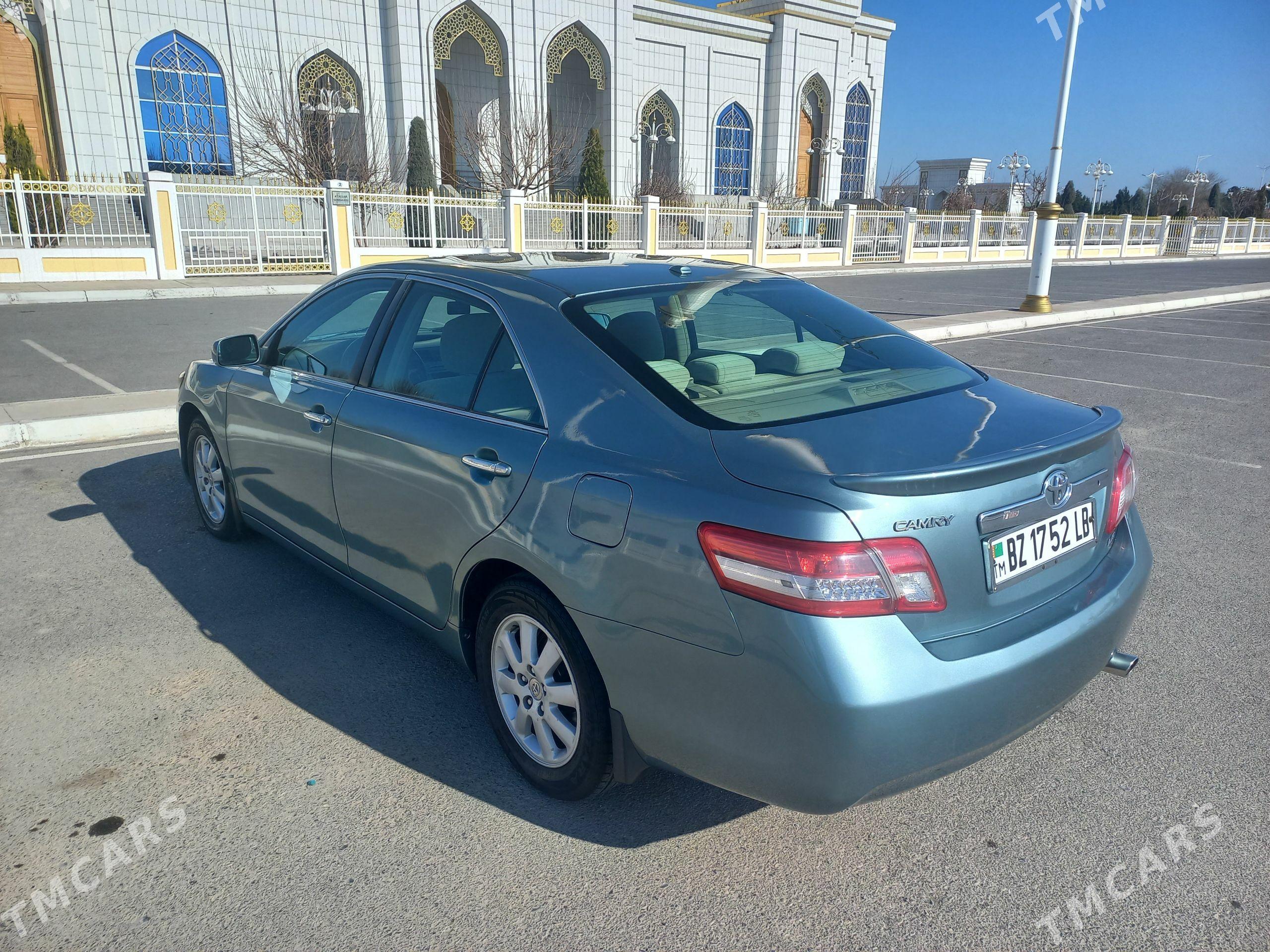 Toyota Camry 2010 - 220 000 TMT - Туркменабат - img 1
