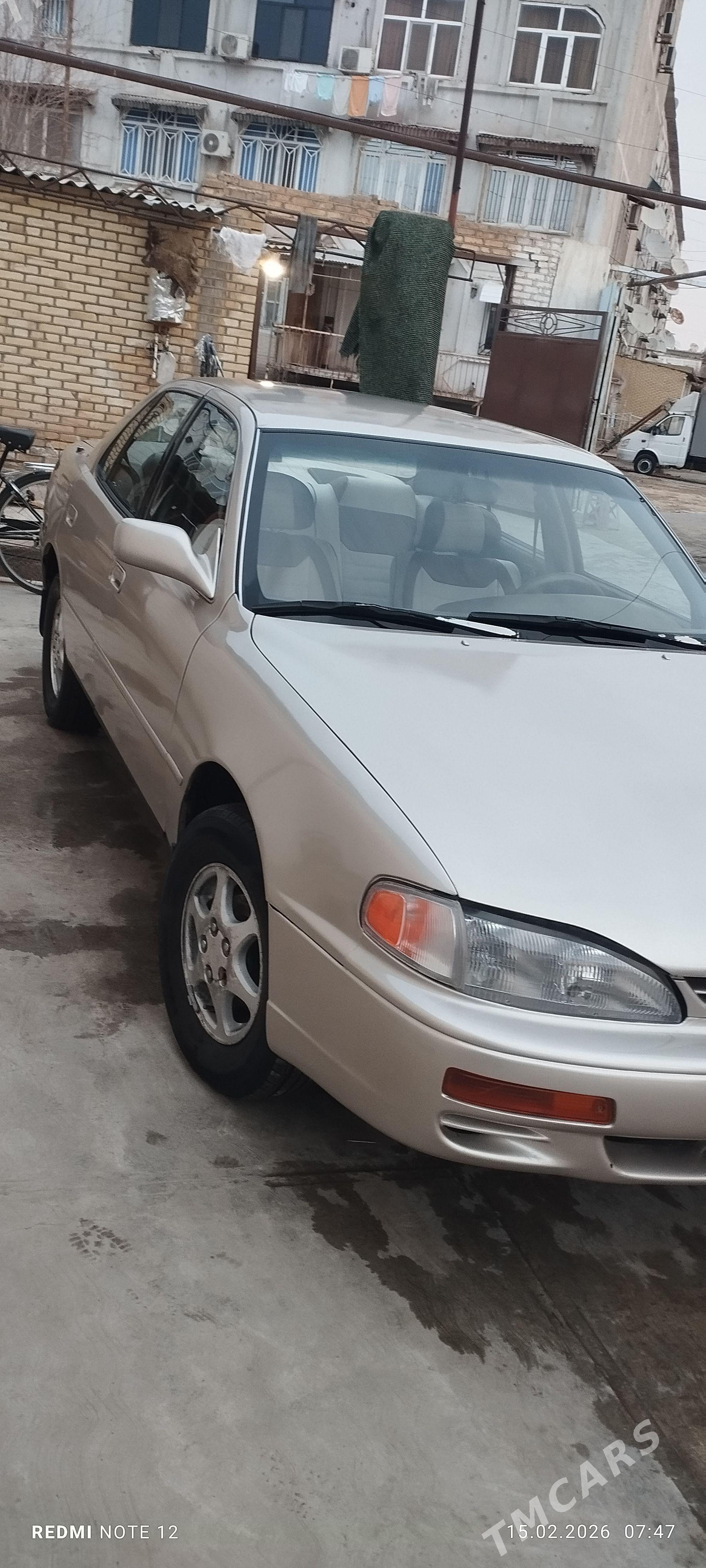 Toyota Camry 1996 - 117 000 TMT - Мары - img 1
