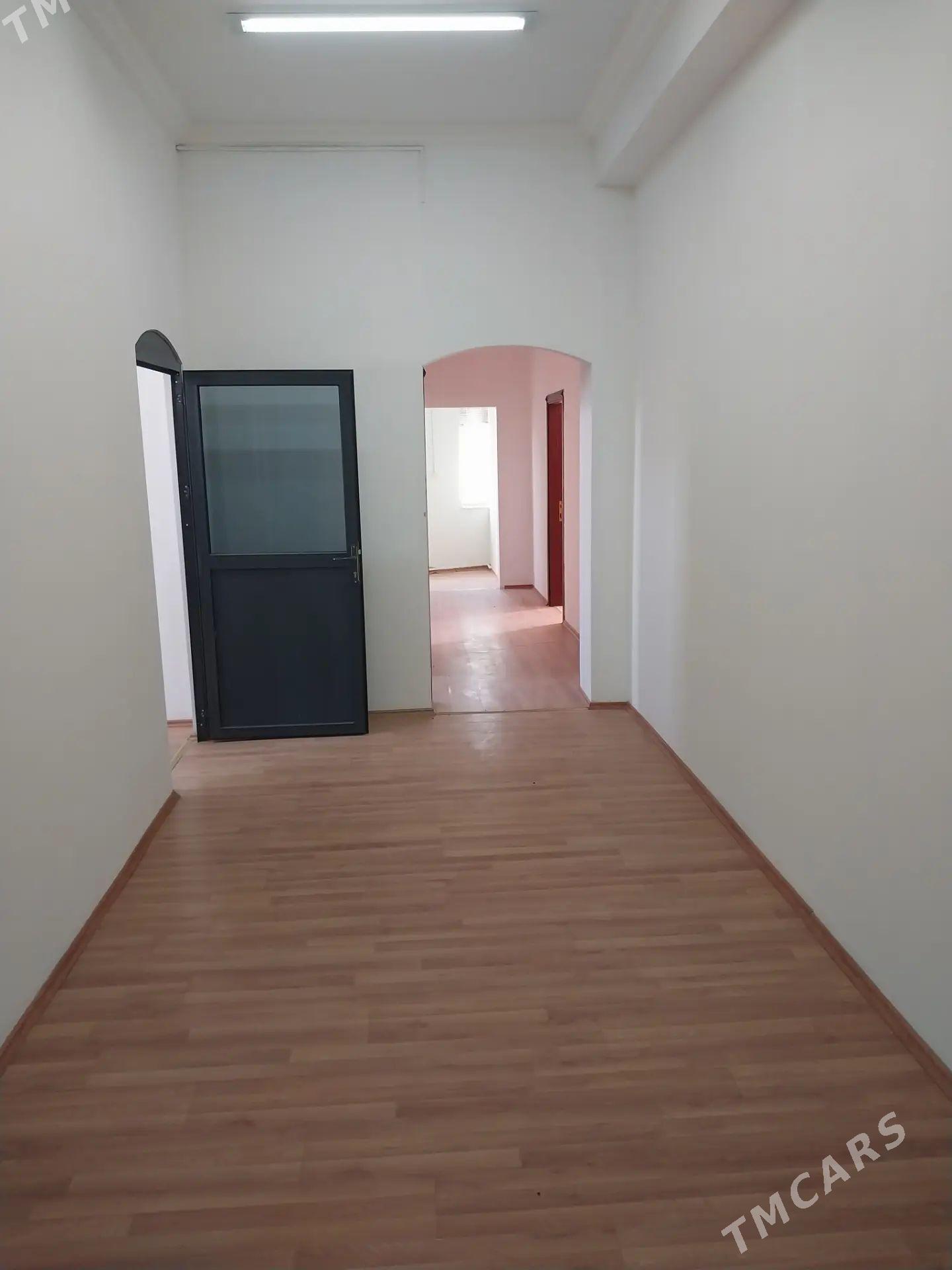Arenda ofis 3 komnat - Ашхабад - img 1