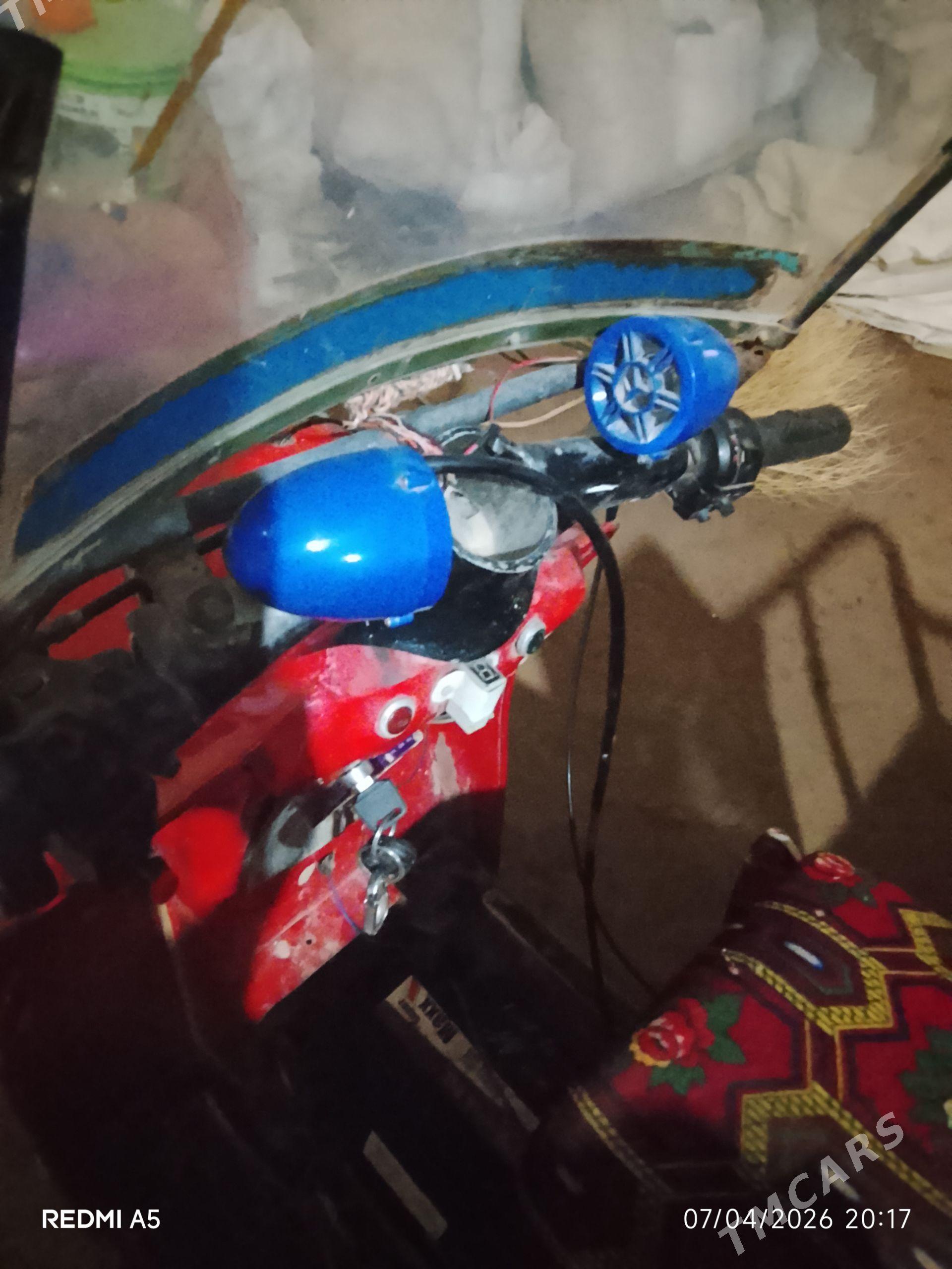 Jawa 300 2026 - 15 000 TMT - Саят - img 1