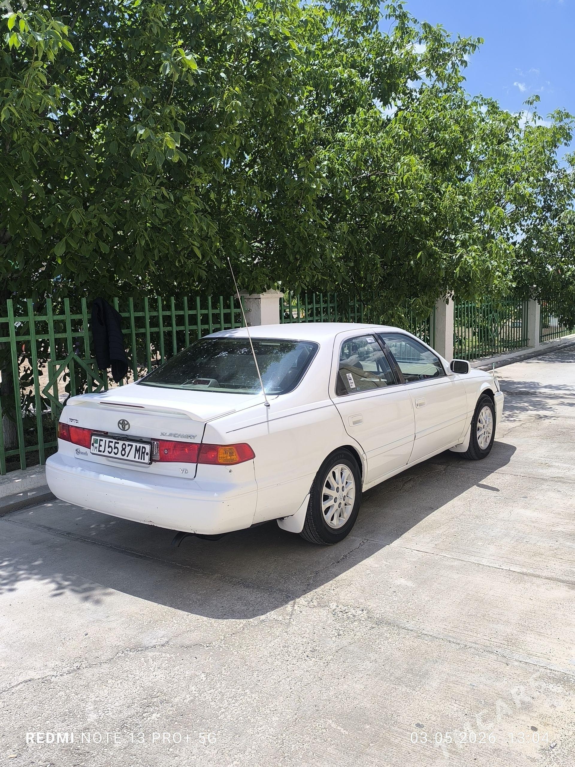 Toyota Camry 2000 - 170 000 TMT - Мары - img 1