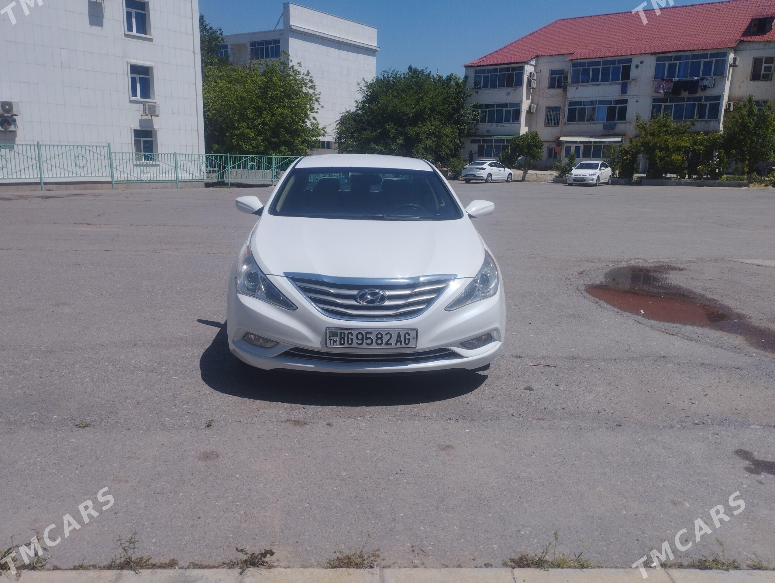 Hyundai Sonata 2011 - 168 000 TMT - Ашхабад - img 1