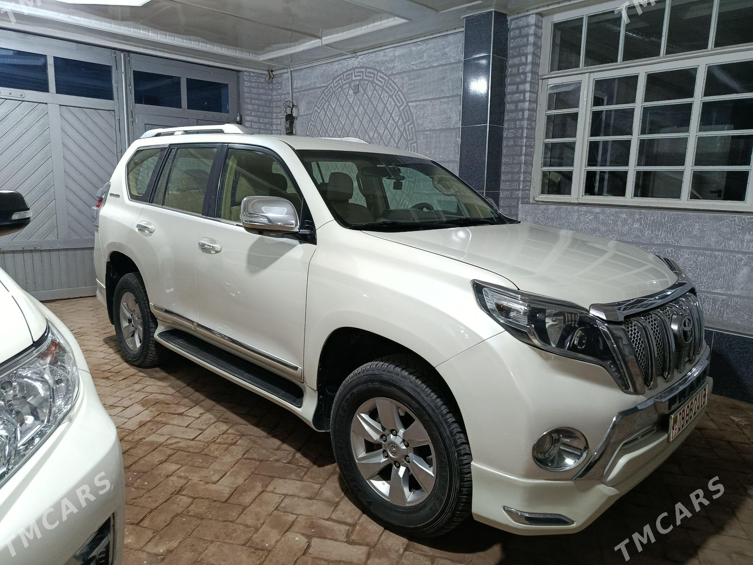 Toyota Land Cruiser Prado 2014 - 650 000 TMT - Керки - img 1