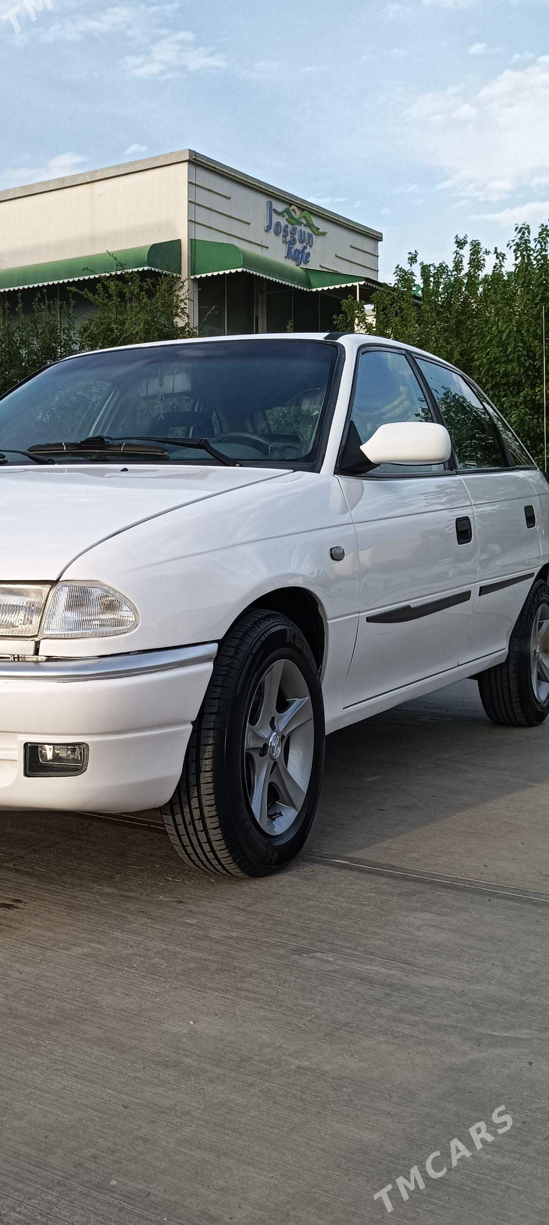 Opel Astra 1993 - 49 000 TMT - Änew - img 1