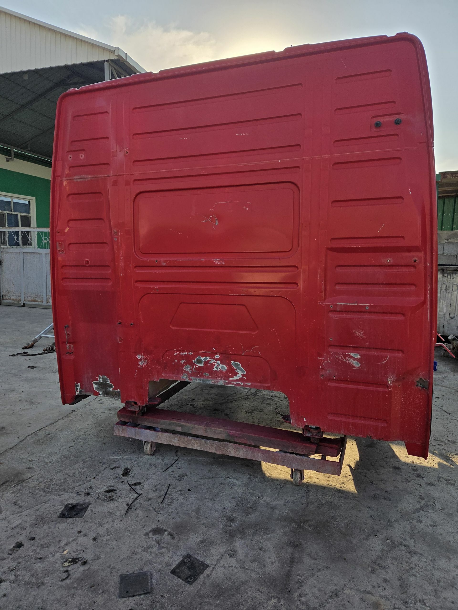 kabina 6 000 TMT - Багир - img 1