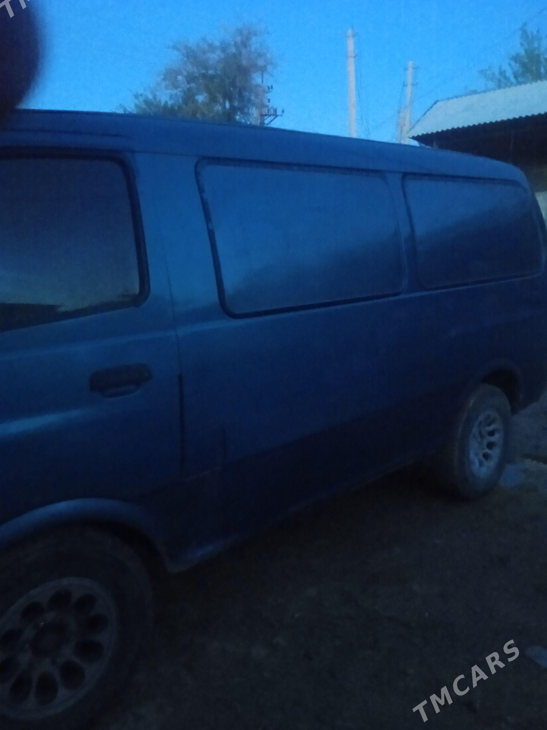 Toyota Hiace 1999 - 32 000 TMT - Туркменгала - img 1