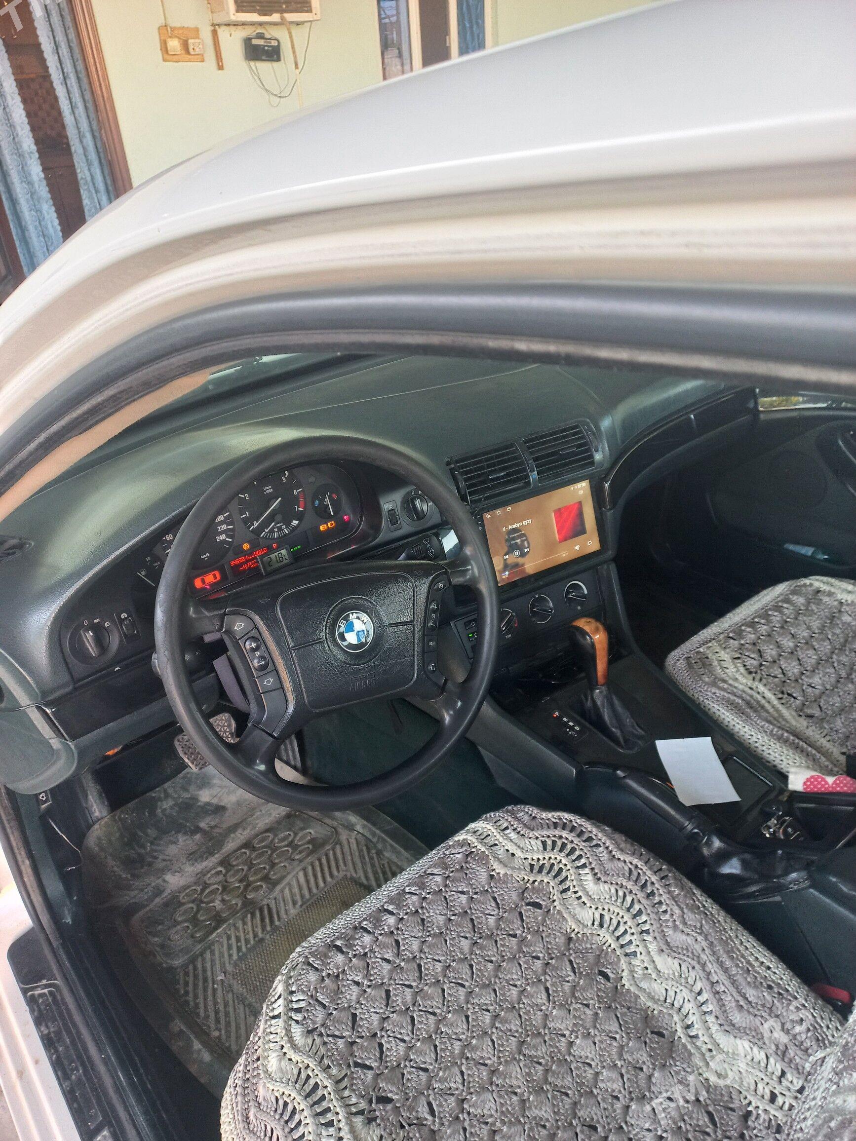 BMW 528 1998 - 90 000 TMT - Анев - img 1