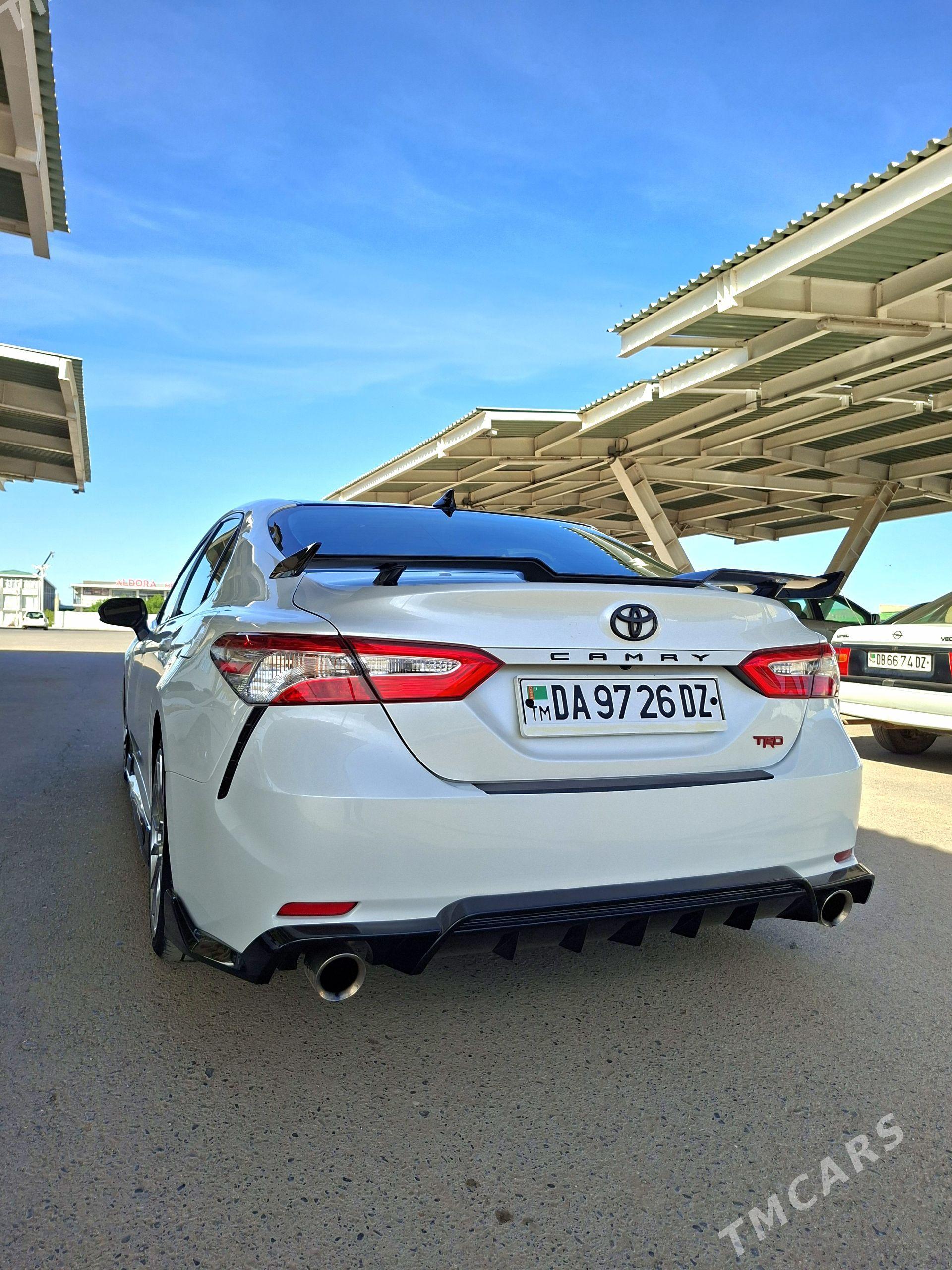 Toyota Camry 2020 - 395 000 TMT - Дашогуз - img 1