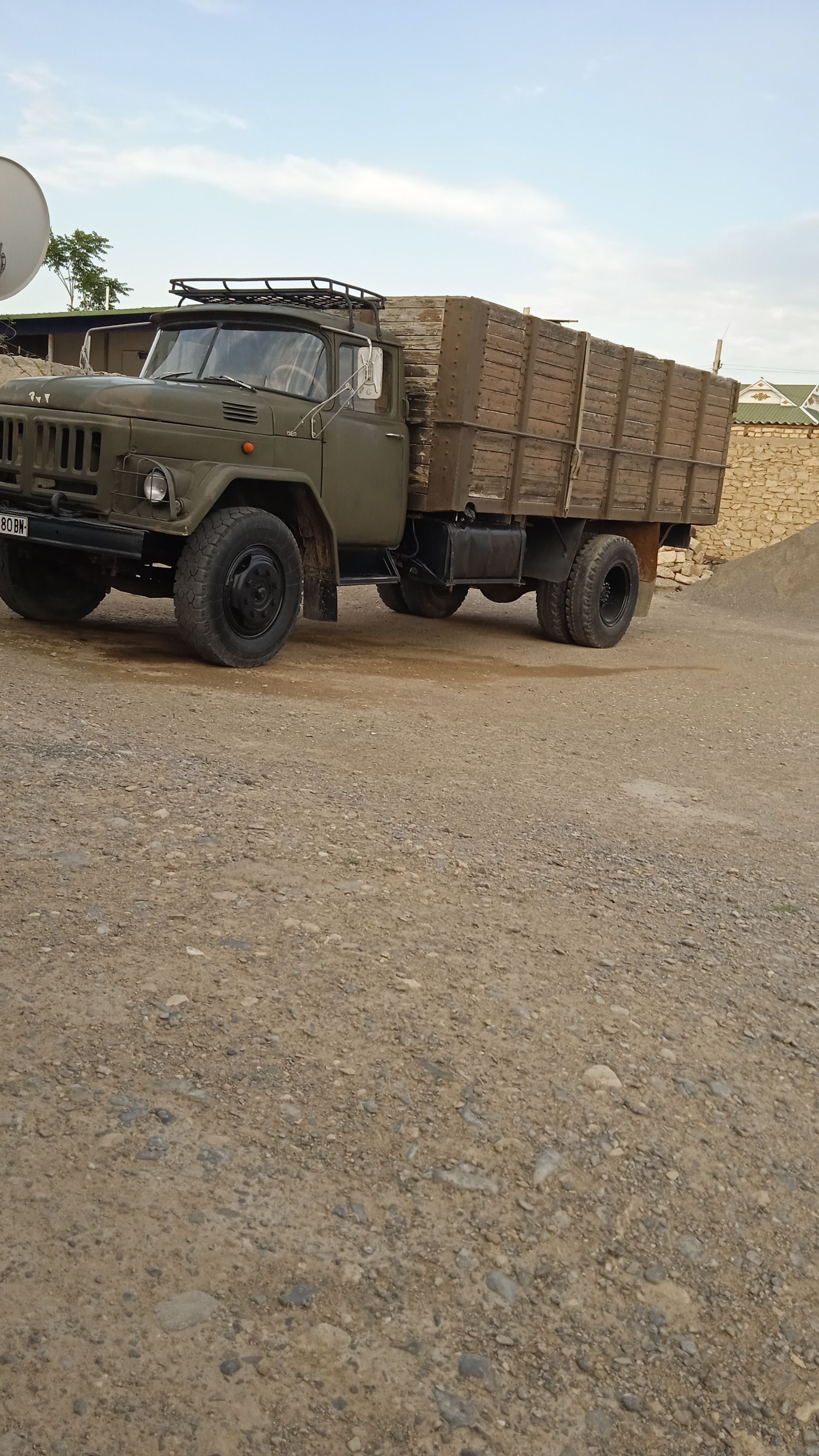 Zil 130 1992 - 125 000 TMT - Gyzylarbat - img 1