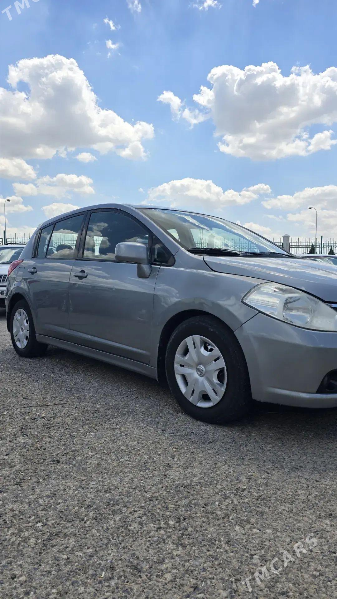 Nissan Versa 2010 - 130 000 TMT - Mary - img 1