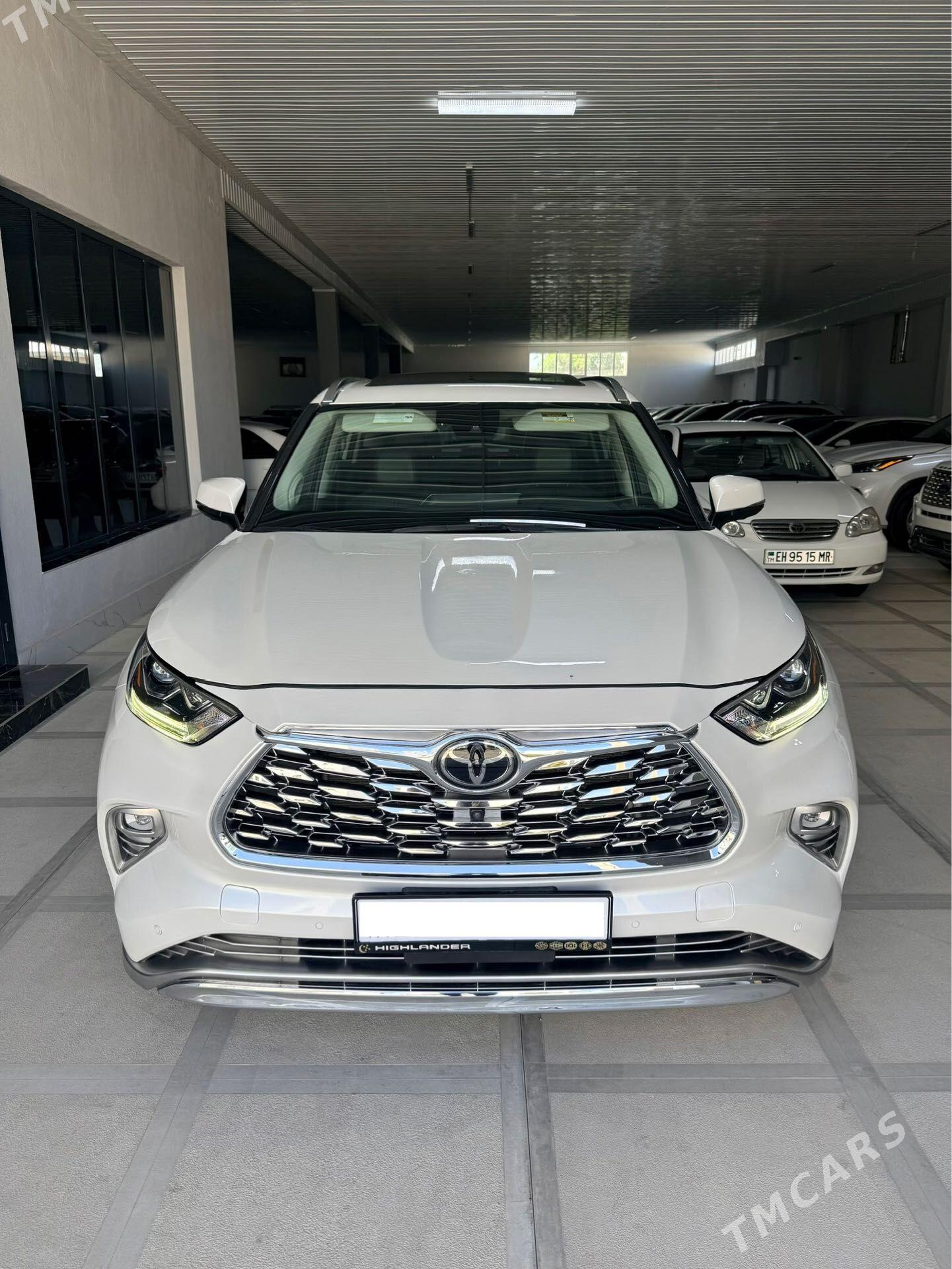 Toyota Highlander 2022 - 647 000 TMT - Мары - img 1