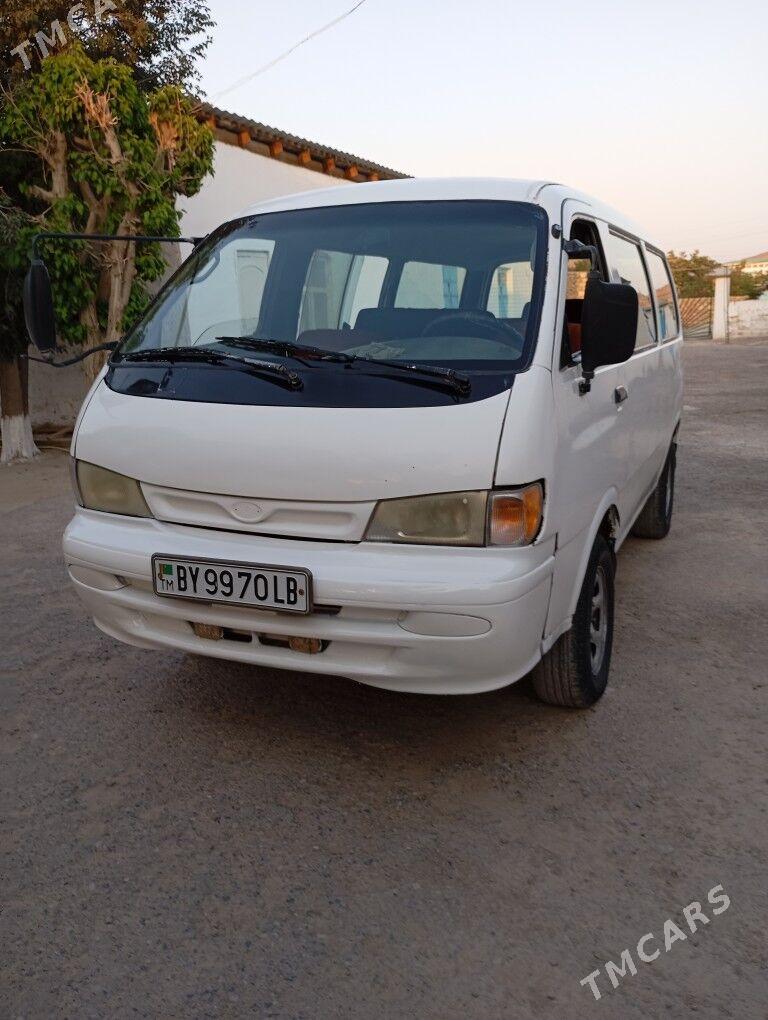 Toyota Hiace 1995 - 40 000 TMT - Магданлы - img 1