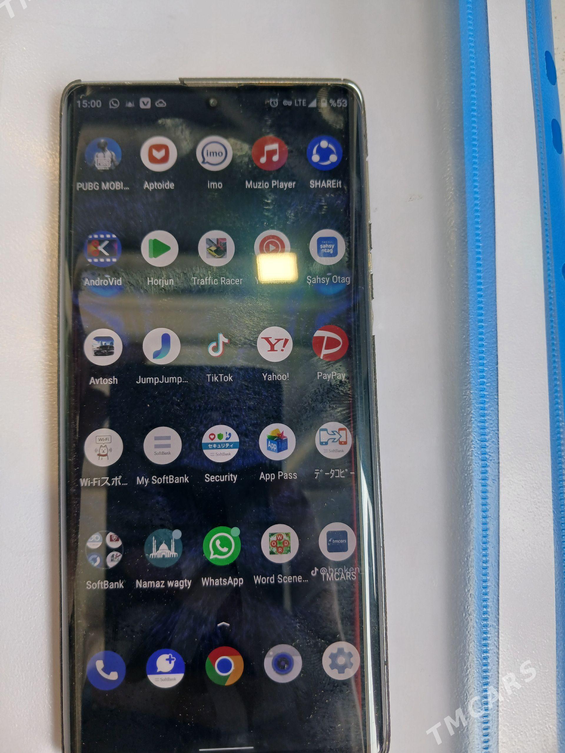 AQUOS SHARP R6 - Туркменбаши - img 1