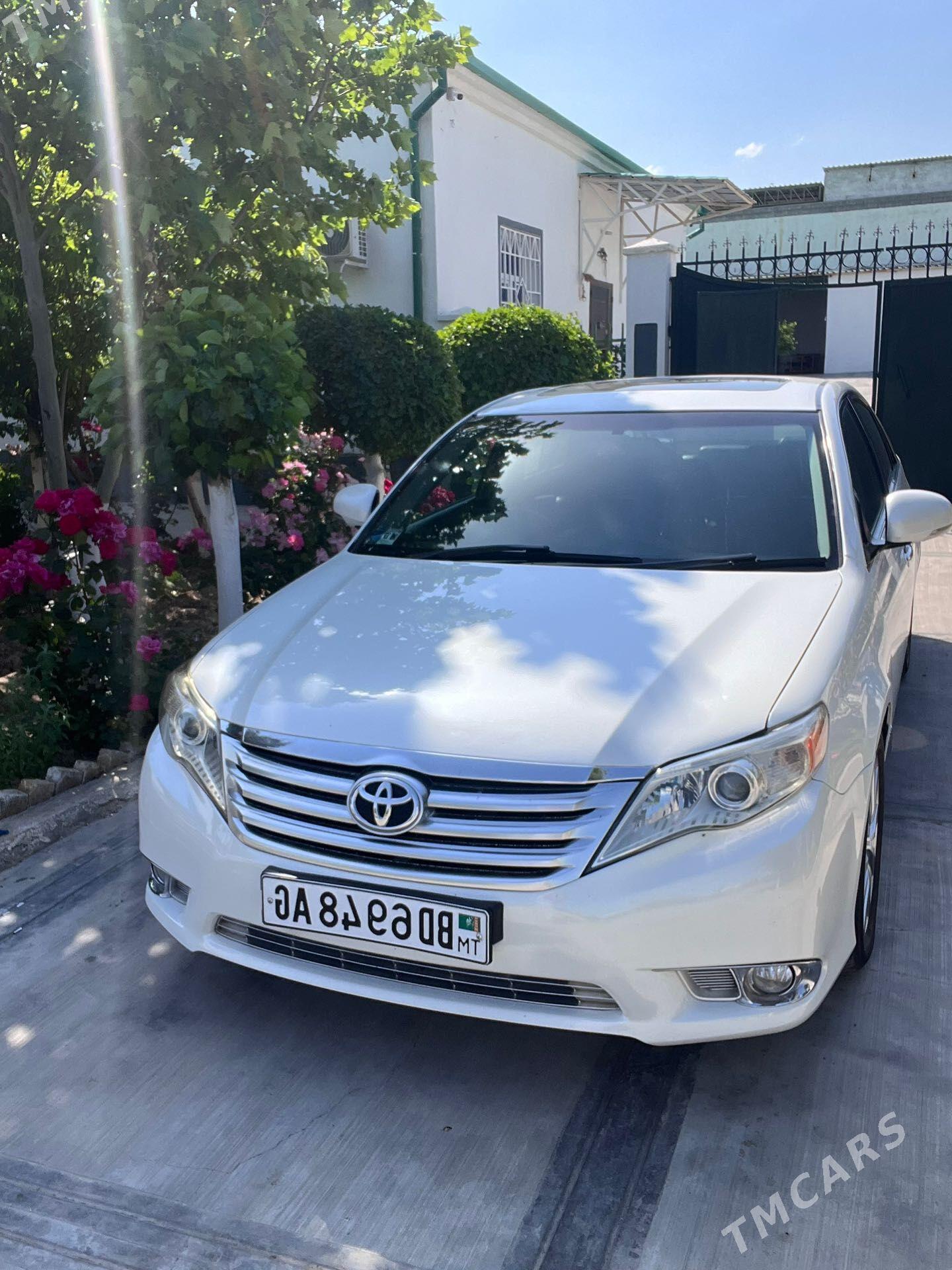 Toyota Avalon 2012 - 320 000 TMT - Улица Ататурка - img 1