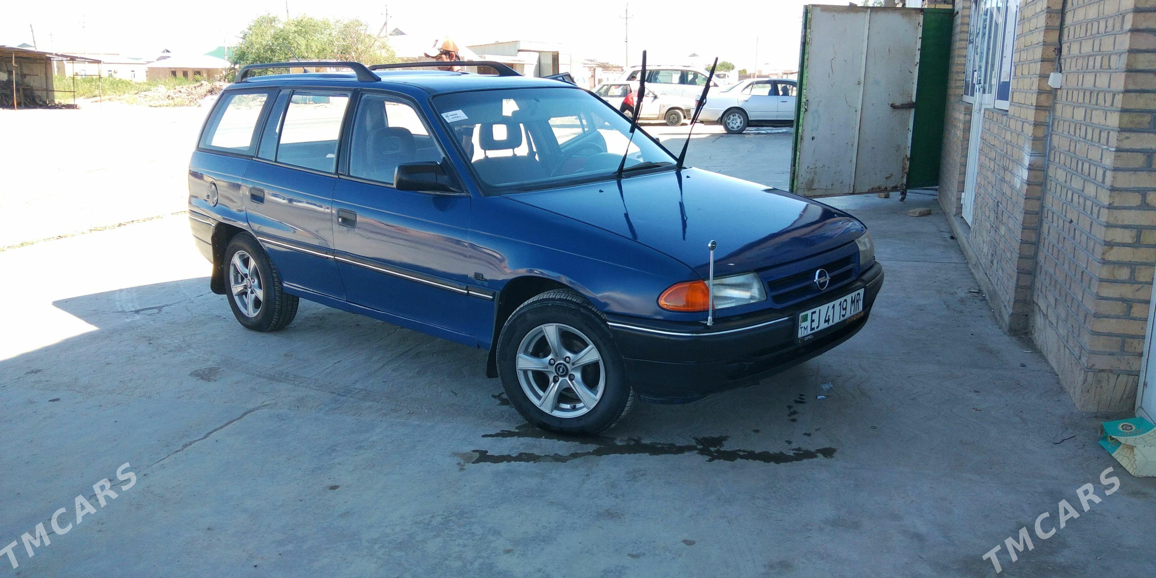Opel Astra 1992 - 42 000 TMT - Мары - img 1