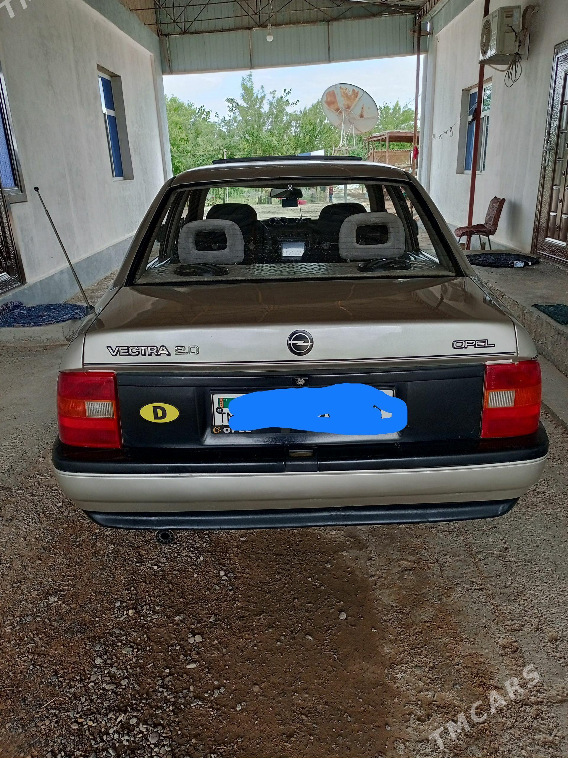 Opel Vectra 1990 - 47 000 TMT - Mary - img 1