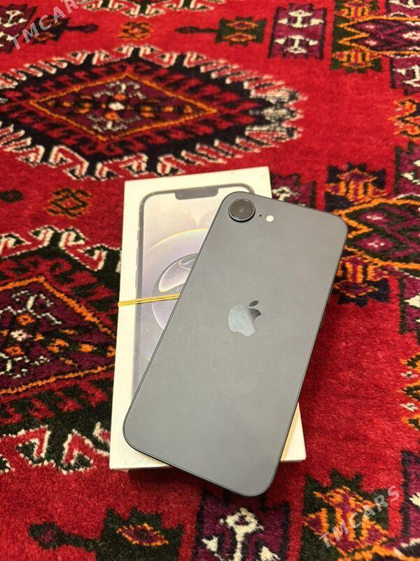 iPhone 16 e - Aşgabat - img 1