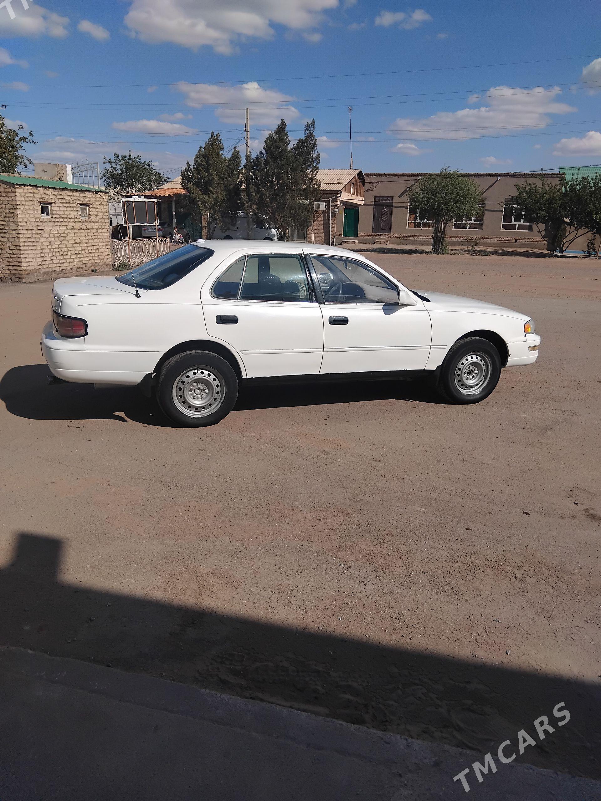 Toyota Camry 1993 - 85 000 TMT - Görogly (Tagta) - img 1