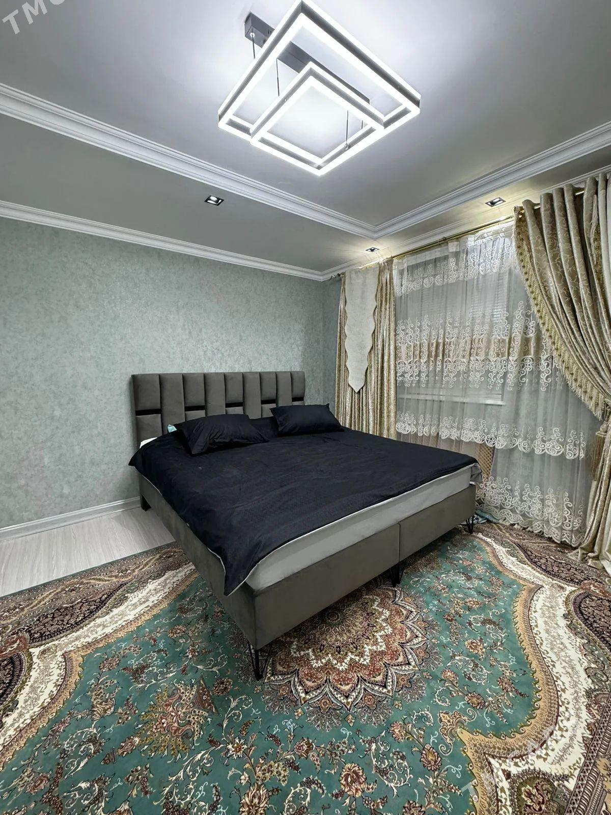 30 mkrn - Aşgabat - img 1