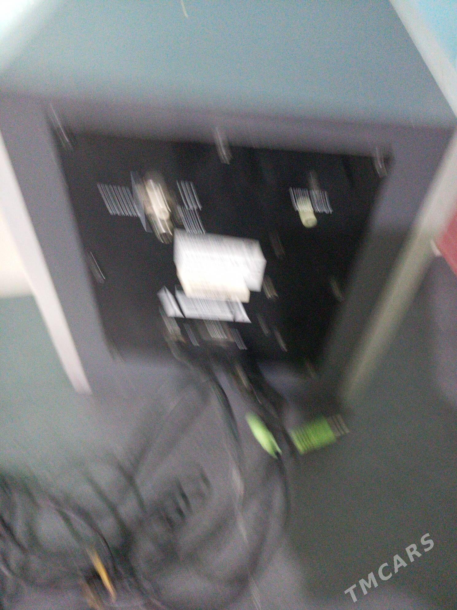 Genius boçka - Hitrowka - img 1
