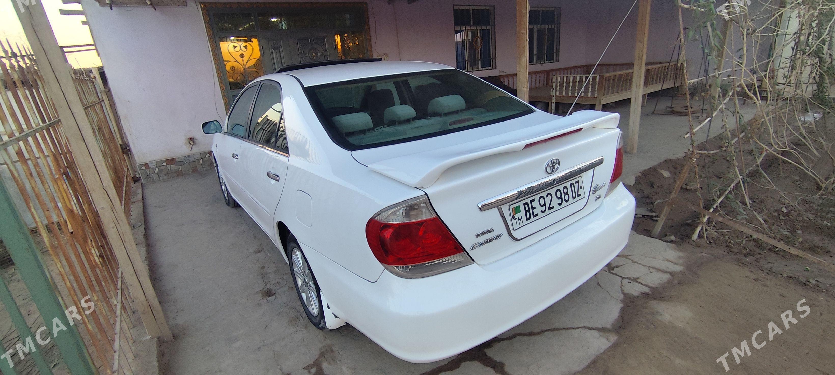 Toyota Camry 2002 - 165 000 TMT - Дашогуз - img 1