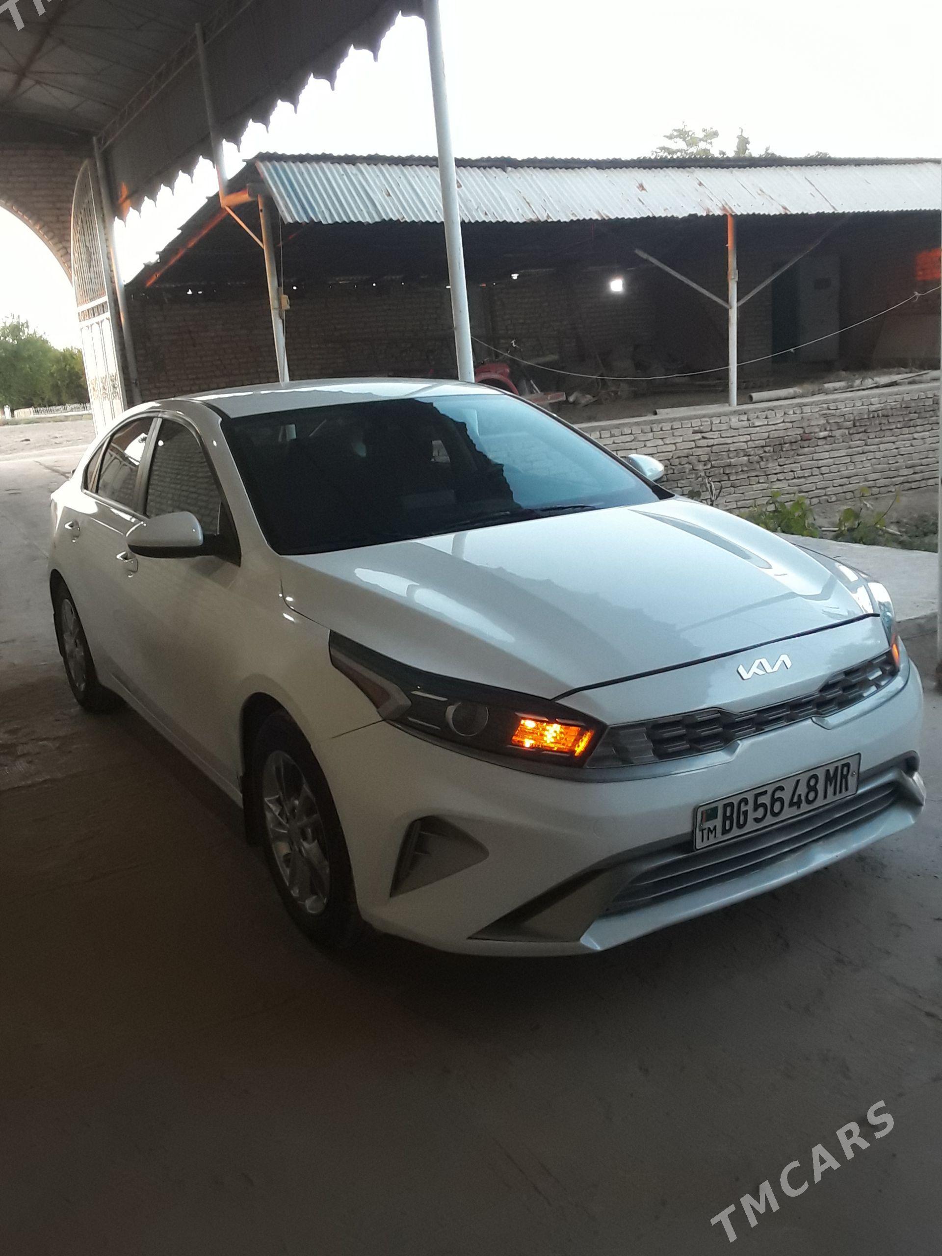Kia Forte 2022 - 250 000 TMT - Murgap - img 1