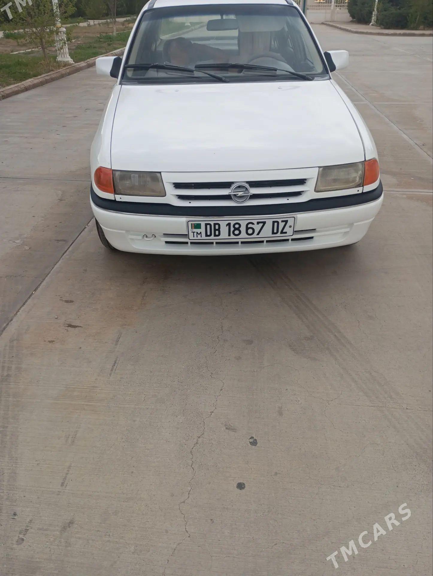Opel Astra 1993 - 38 000 TMT - Дашогуз - img 1
