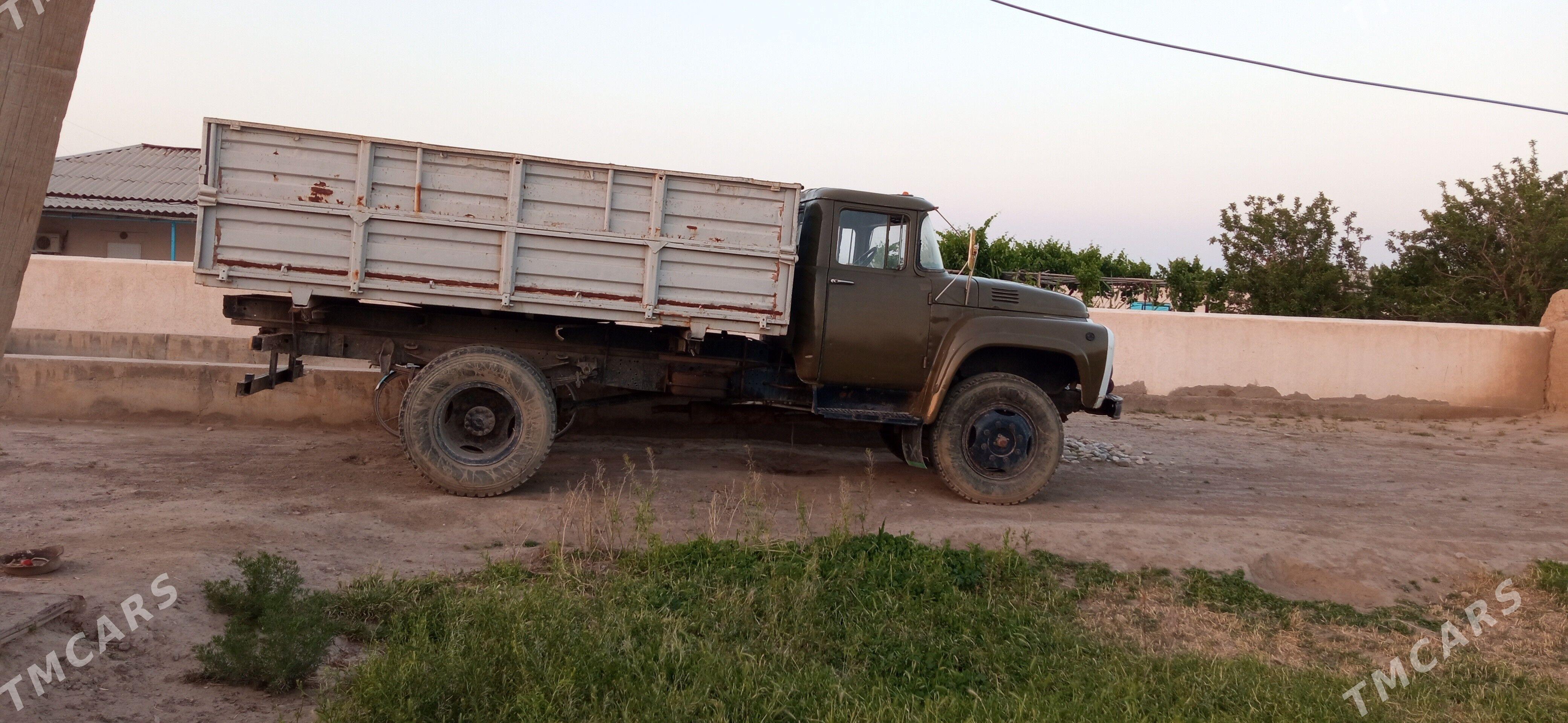 Zil 133 1986 - 80 000 TMT - Теджен - img 1