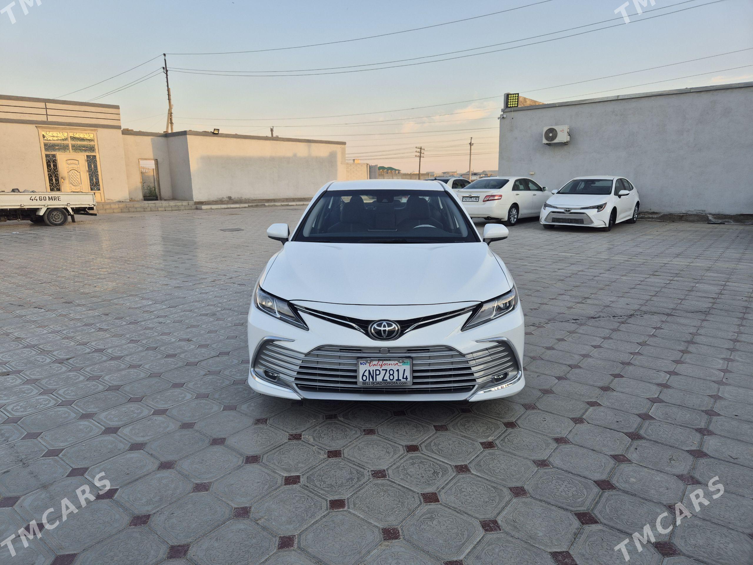 Toyota Camry 2021 - 310 000 TMT - Мары - img 1